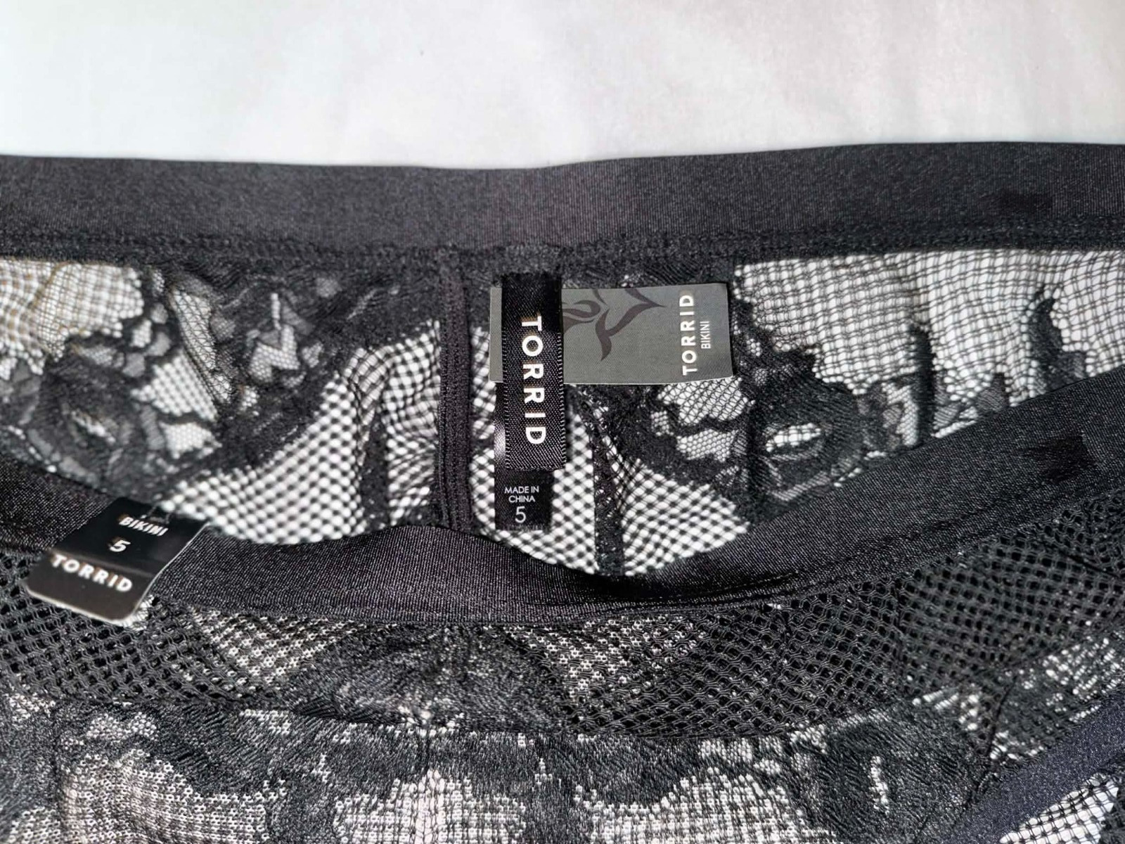 TORRID Black Fishnet Mesh/Nude Lined Ruched BIKINI PANTY ~ nwt ~ Torrid Size 5