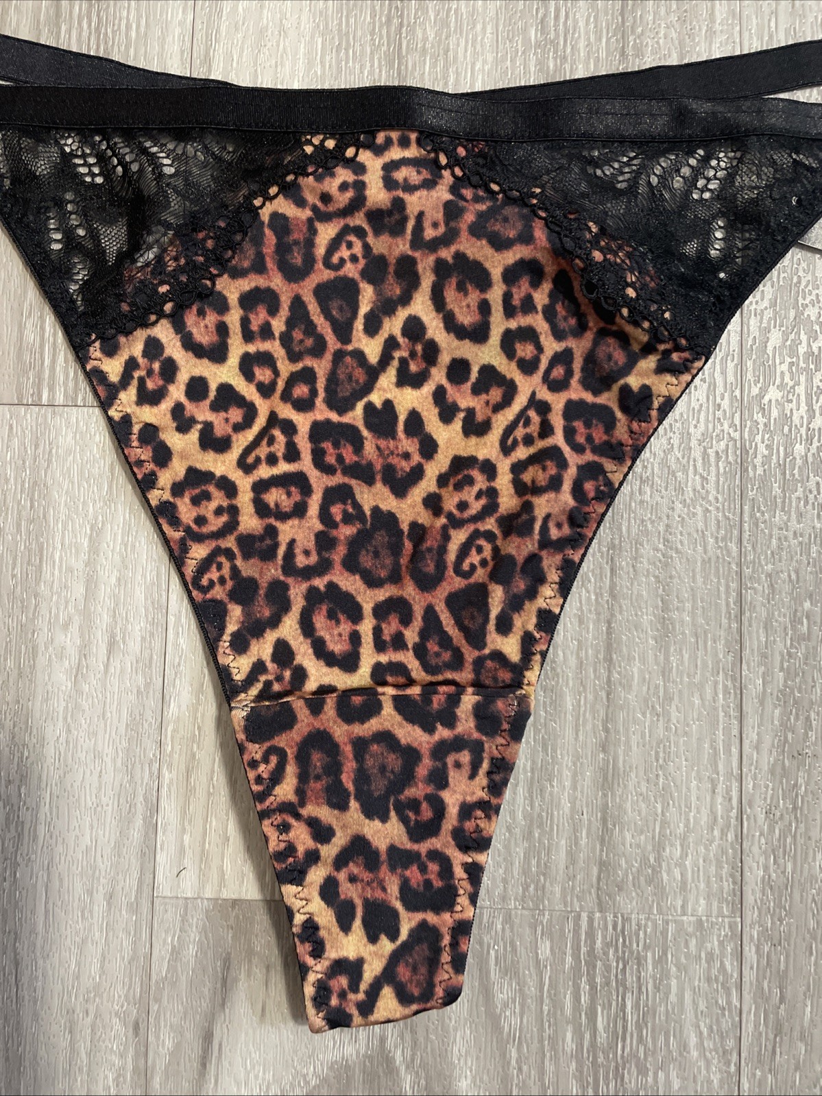 Ann Summers -FELINE FANTASY- String -Size 16 – New With Tags