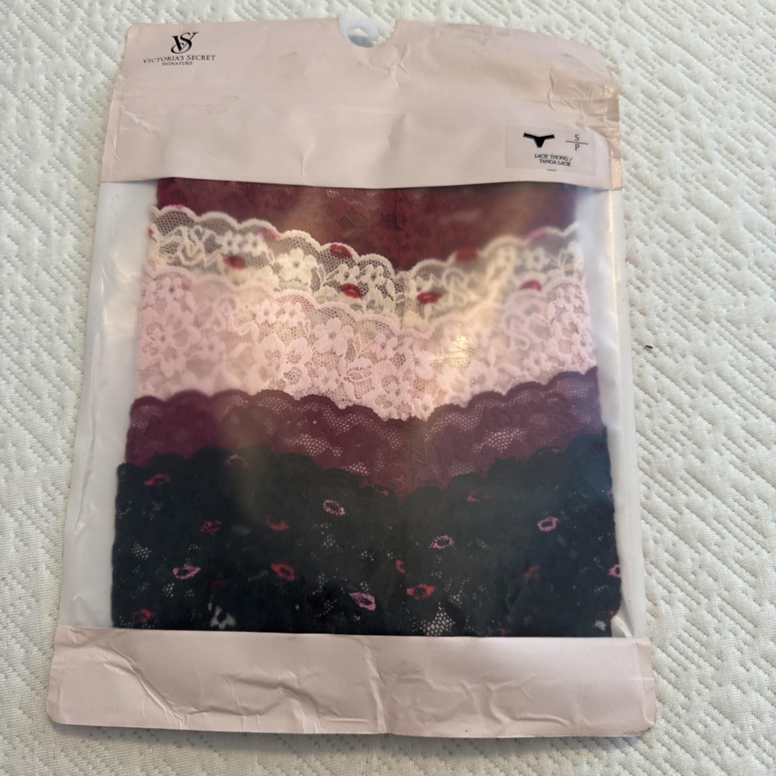 Victoria’s Secret NEW IN PACKAGE S/P Lace Thong Panties 5 Pack Multi Floral