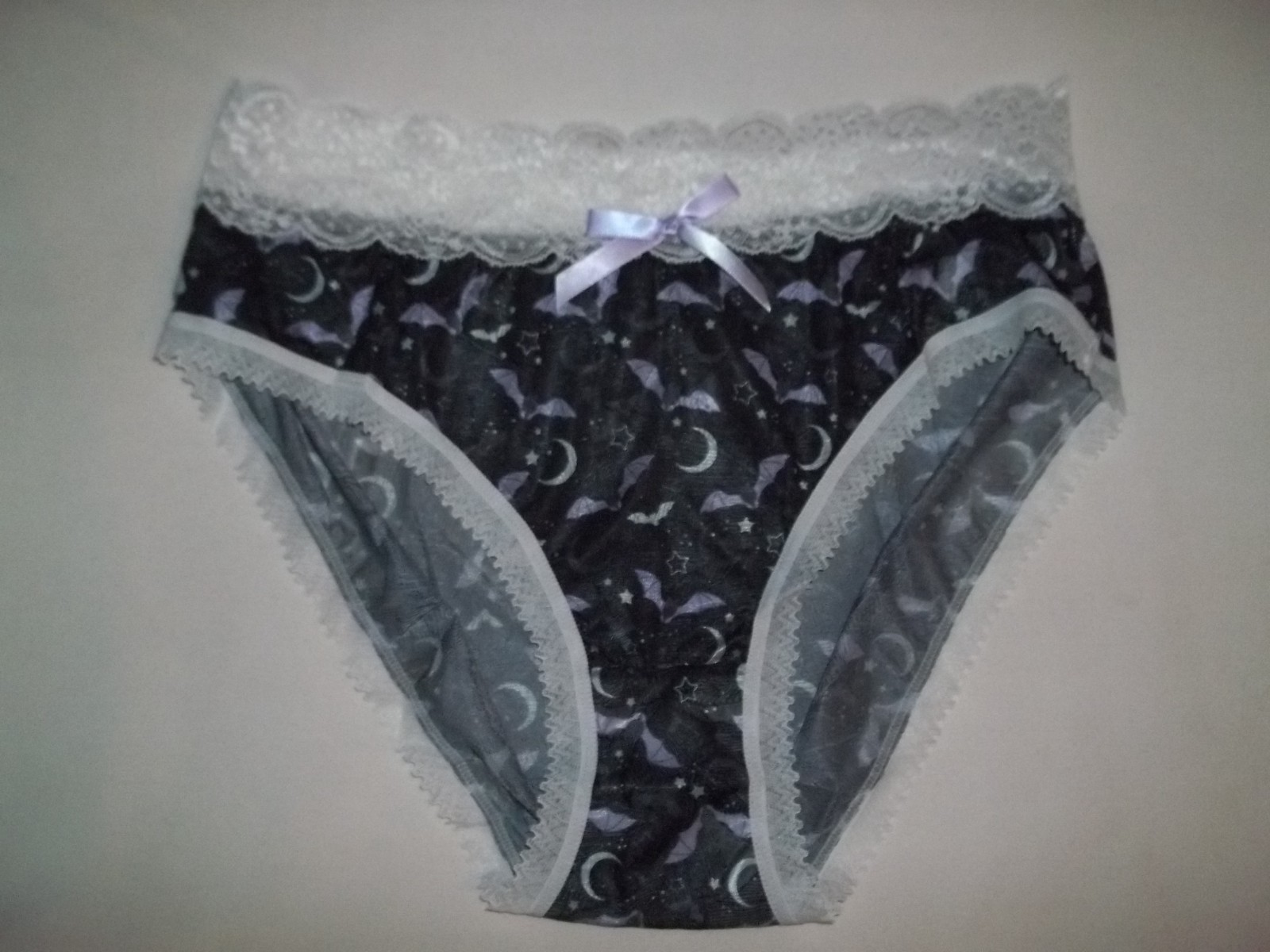 Bat & moon print lace trim hi-leg cut mesh bikini panties S black w/white/purple