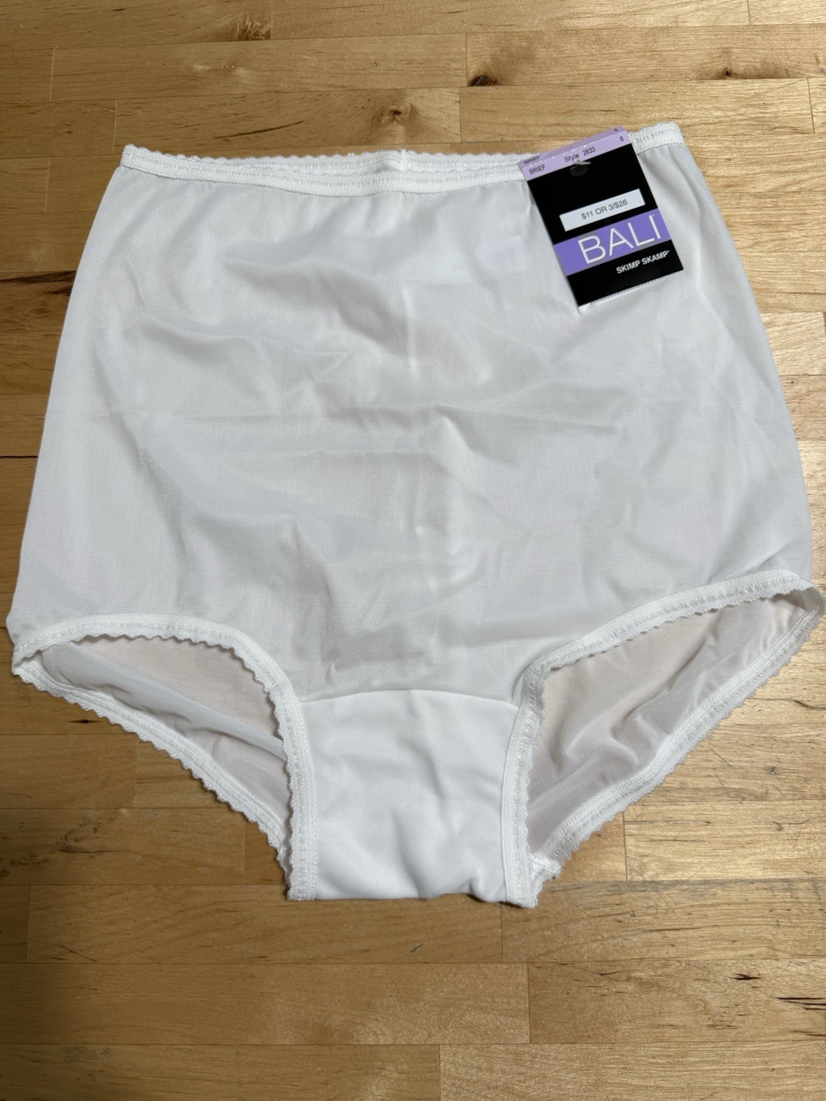 NWT Bali Skimp Skamp Panties 2633 6 SINGLE White Full Cover