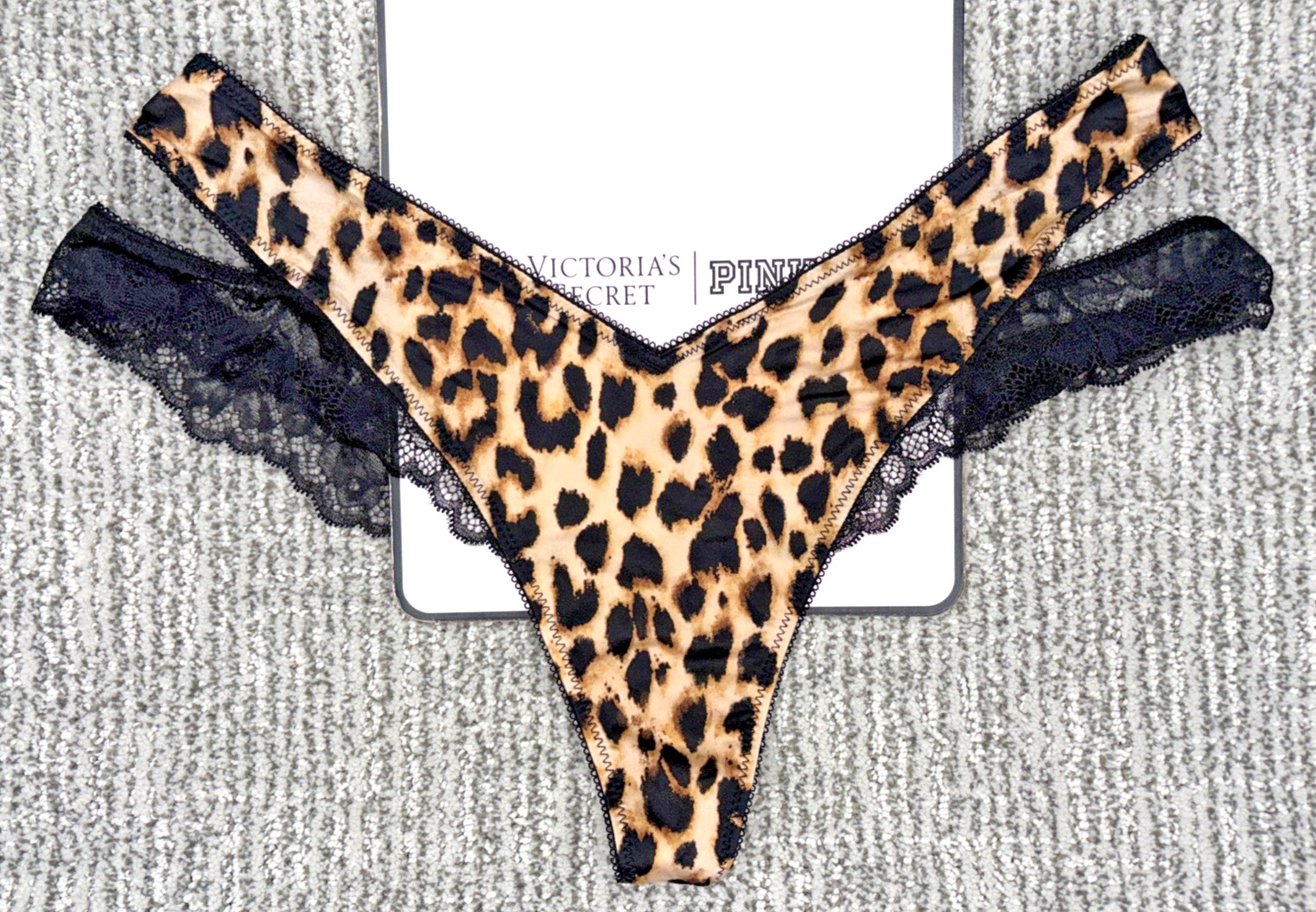 Victoria’s Secret Very Sexy NWT Medium Black Strappy Leopard Print Thong Panty
