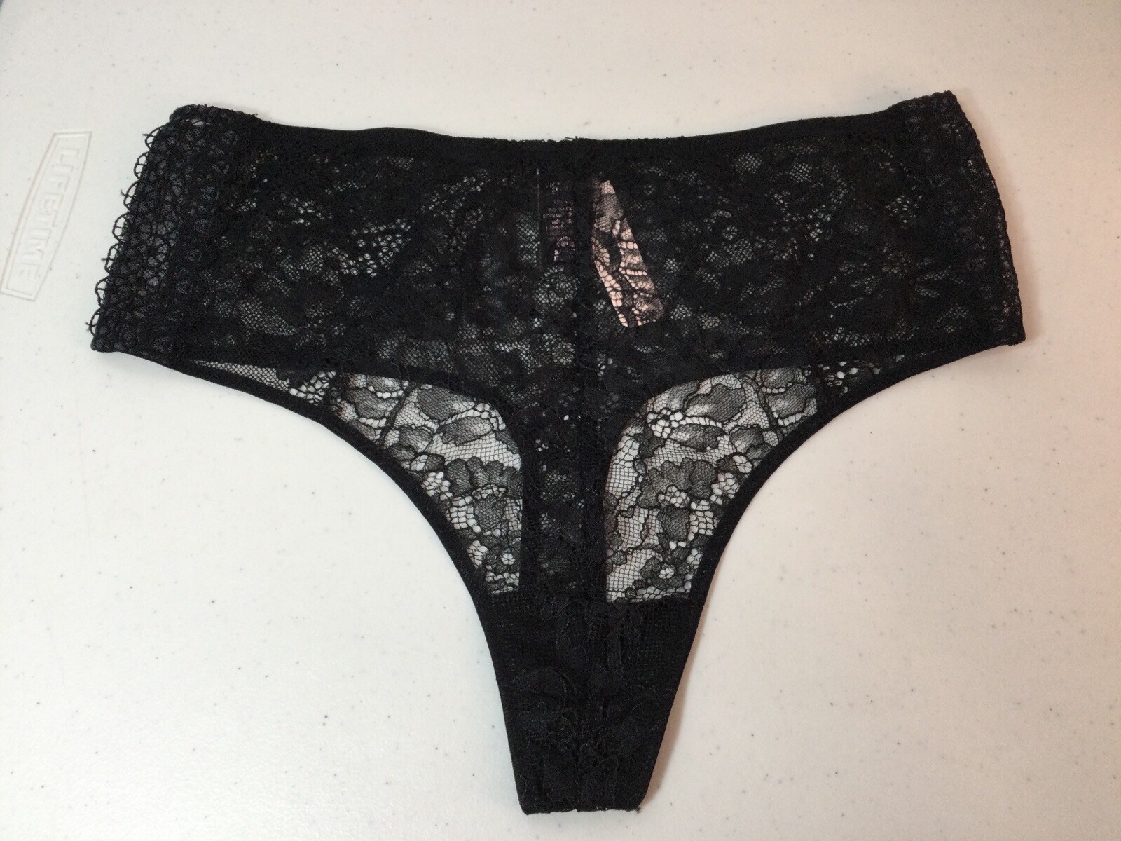 VICTORIA’S SECRET “Very Sexy” Black Thong Panties. Size Small. Orig. $22.00. NEW