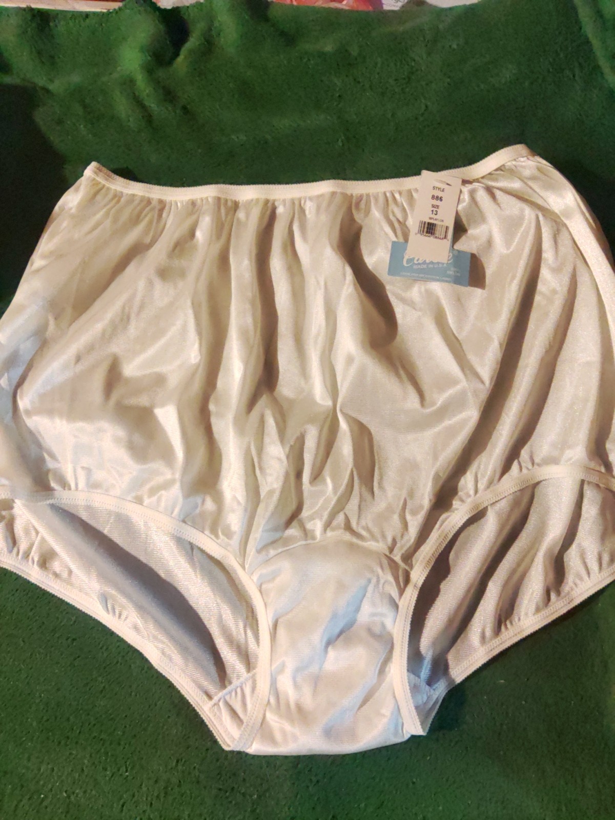 Carole 100% Nylon Brief Panties Size 13 – Style 886 – White