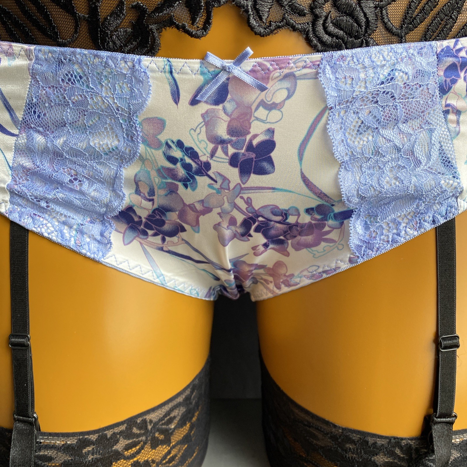 Avon Knickers/Panties, Floral Print Slippery Liquid Satin & Mesh & Lace UK 12-14