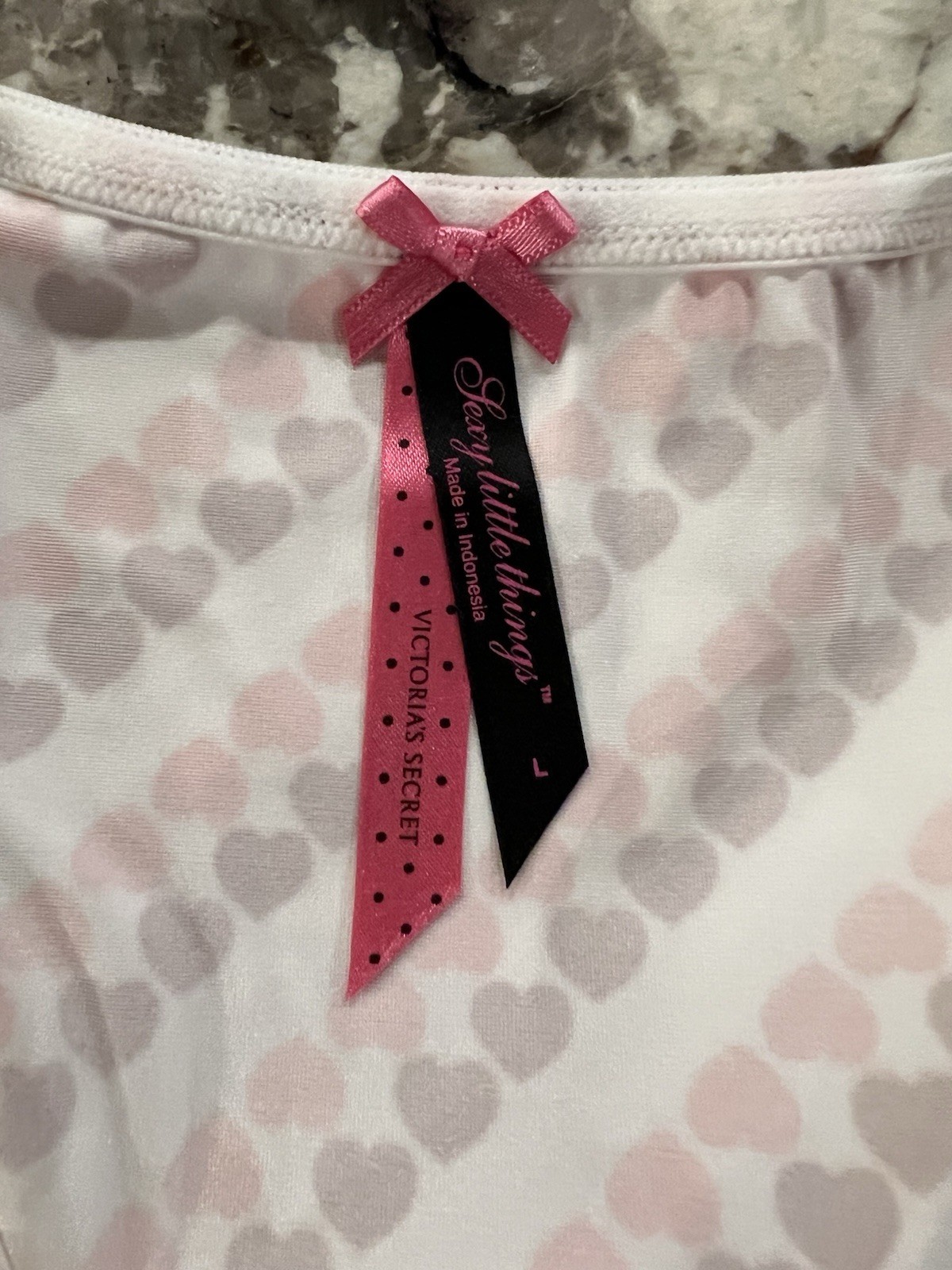 True Vintage Victoria Secret Sexy Little Things Keyhole Thong Panties RARE L