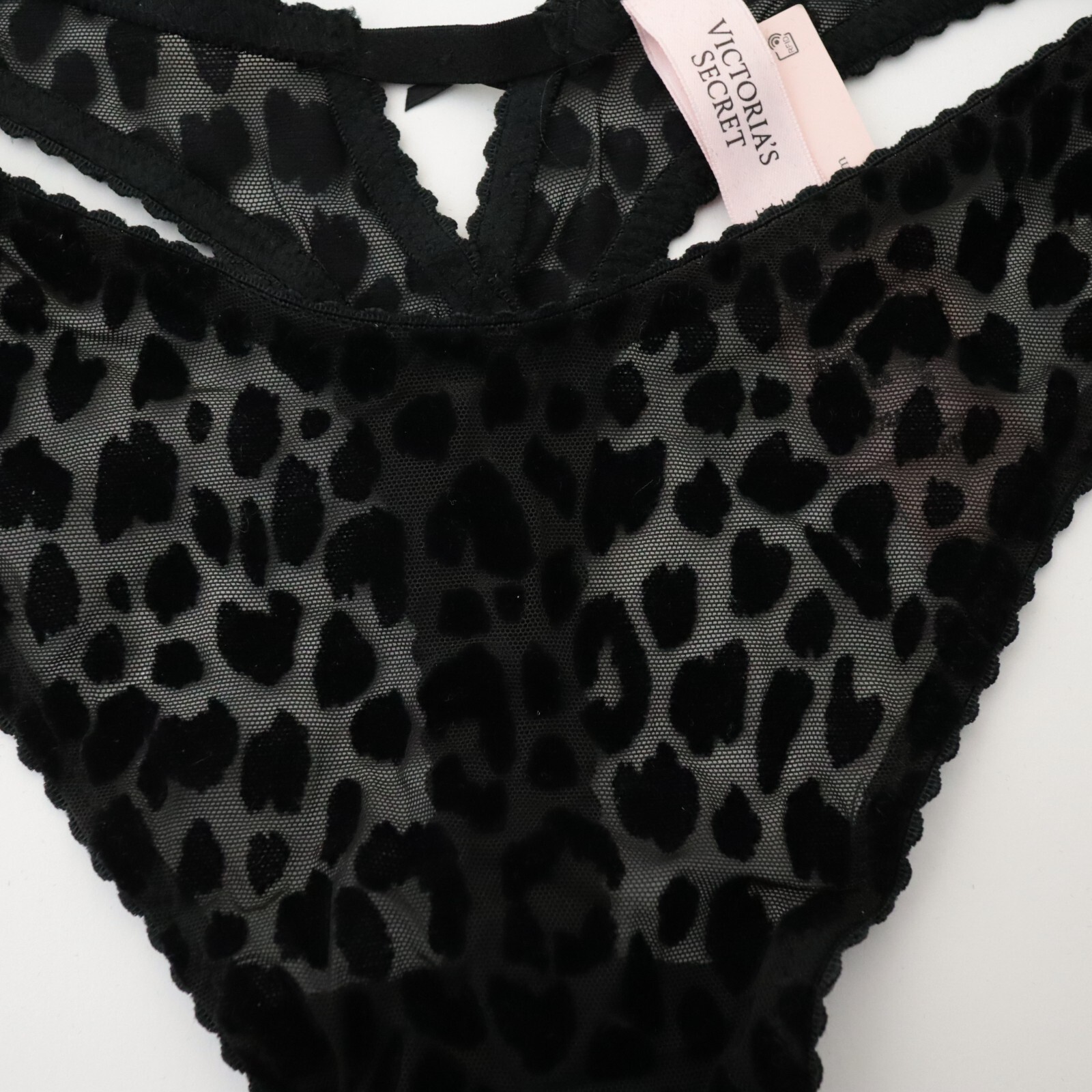 VICTORIA’S SECRET Very Sexy Sheer Mesh Leopard Flocked High Leg Thong Panty M L