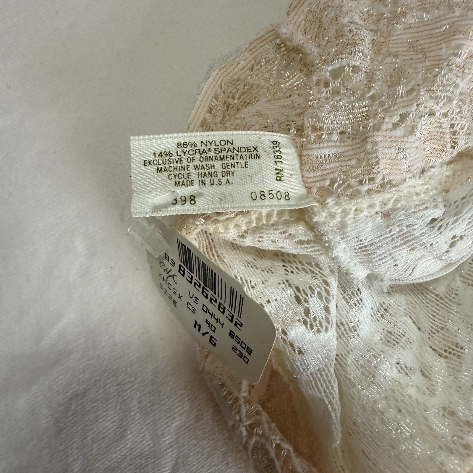Vintage 80s / 90s Victoria Secret Gold Label Lace Panty NWT Size 6