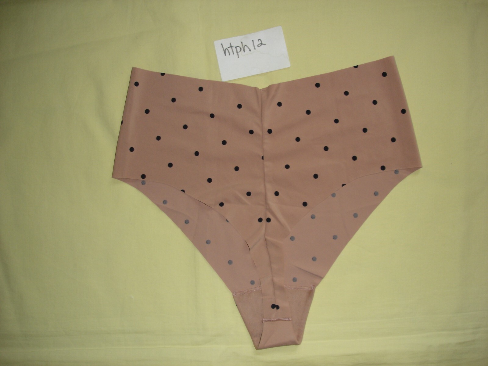 NWT Victoria’s Secret No Show Seamless Nude High Waist Thong String L Panties