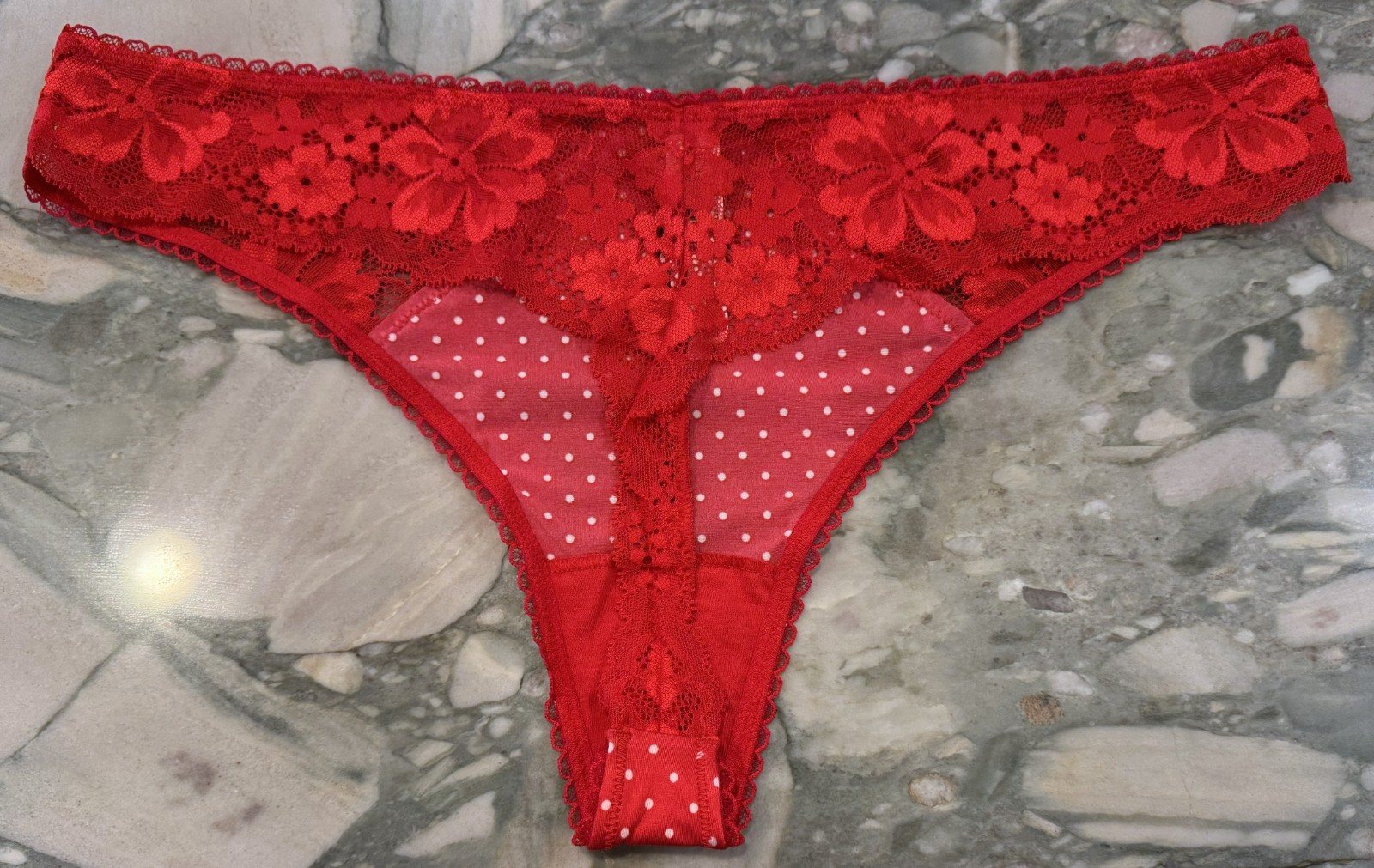 NEW Victoria Secret Body By Victoria Thong Lipstick Red & White Dots – XL or XXL