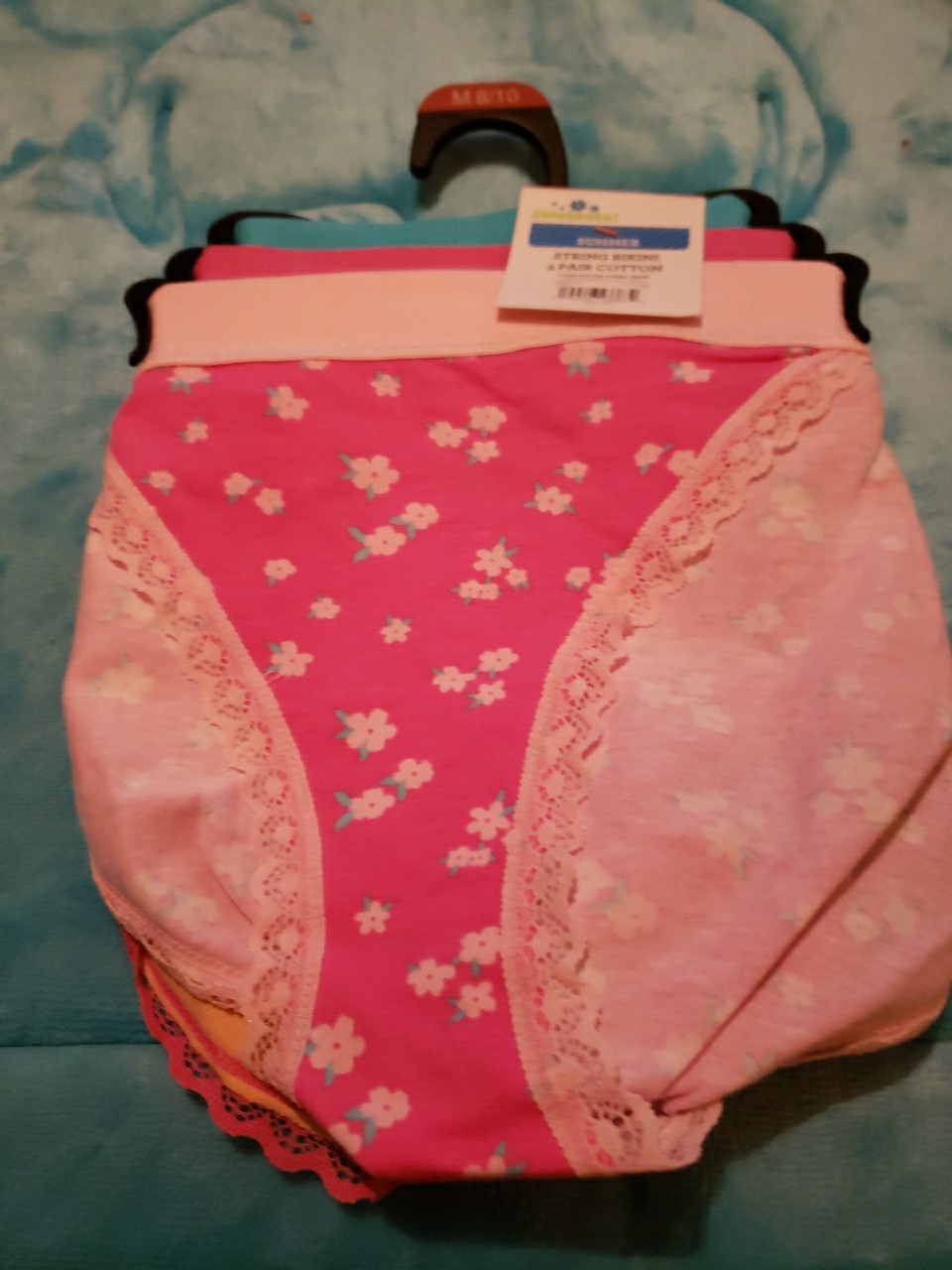 1 CELEBRATE! SUMMER 3-PACKS STRING BIKINI PANTIES SIZE MEDIUM (8-10) NWT