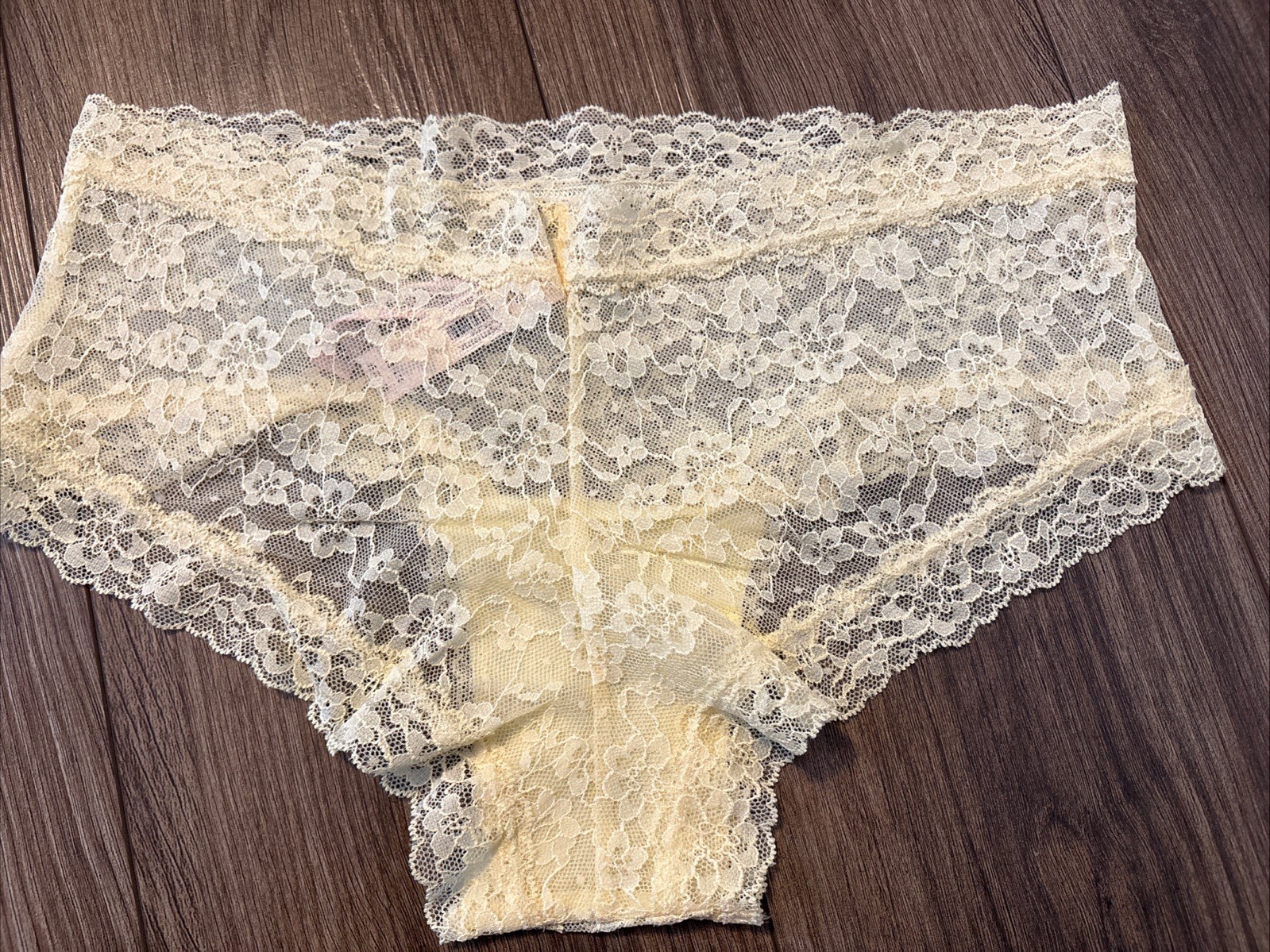 Victoria’s Secret Panties Cheeky Panty The Lacie Yellow Posey Lace Topaz XL NWT