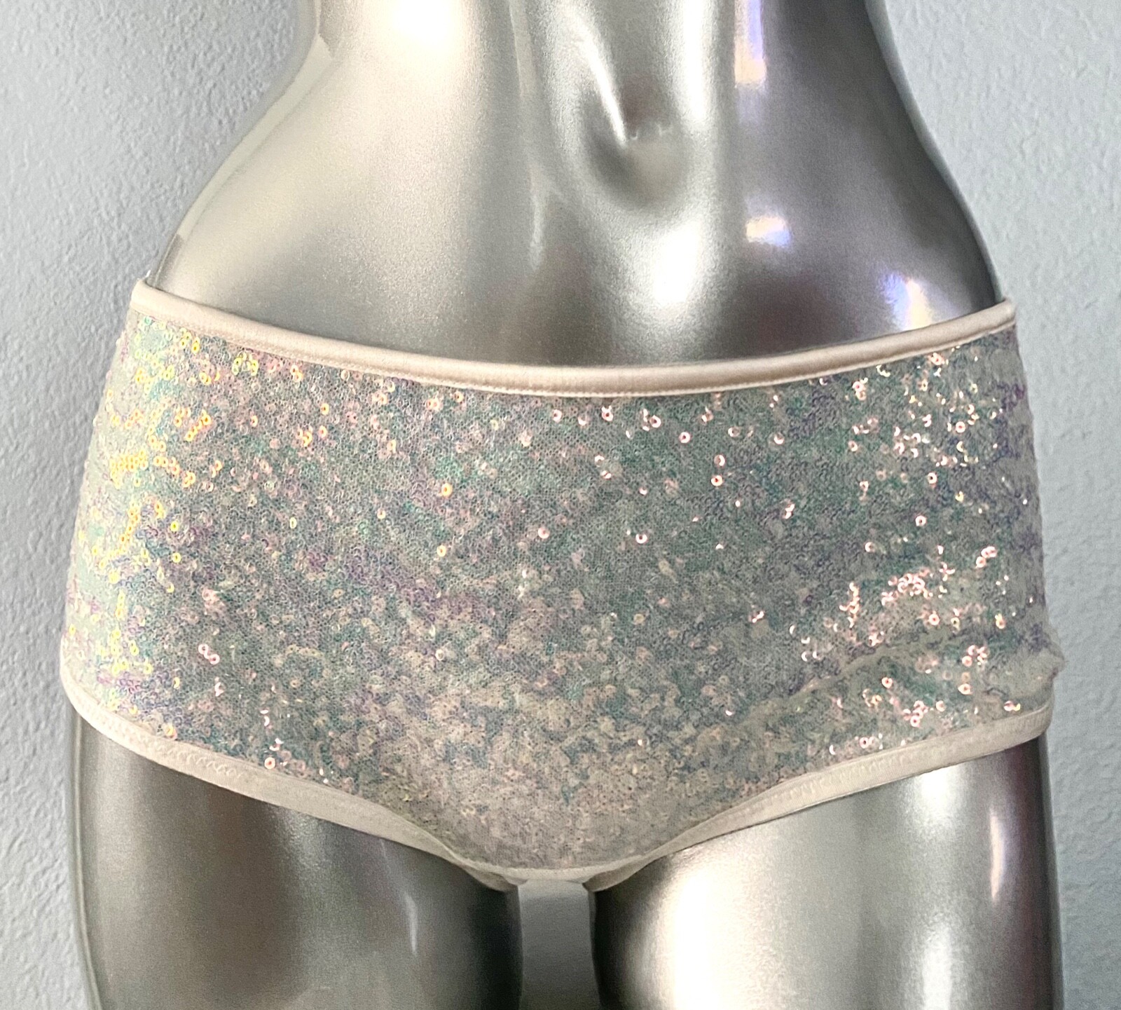 Victoria’s Secret White Sequin Front Sheer Back Sexy Shortie Panty Small S
