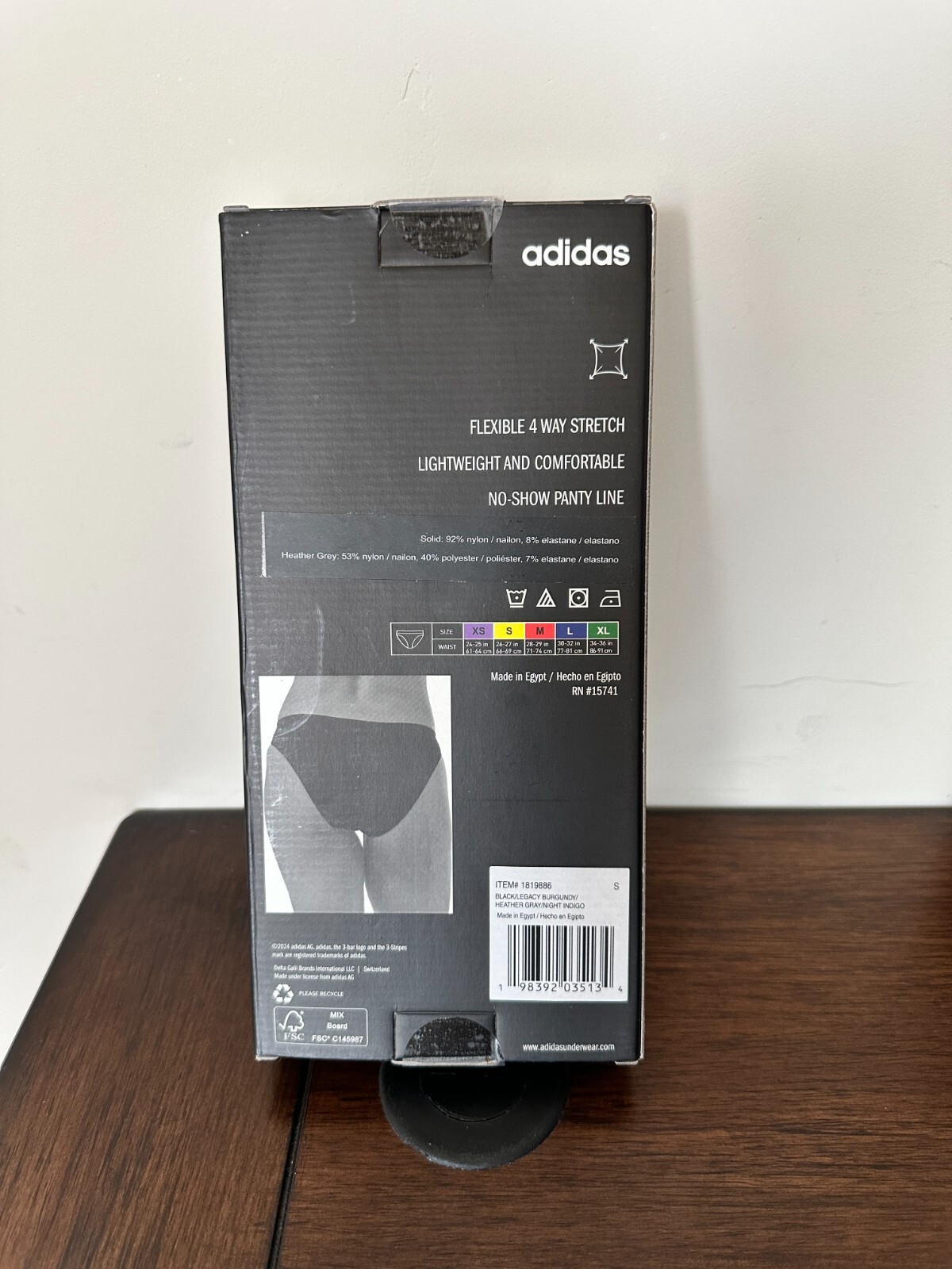 BNIP Adidas 4pk women’s Seamless Bikini, no show panty line, Nylon mix