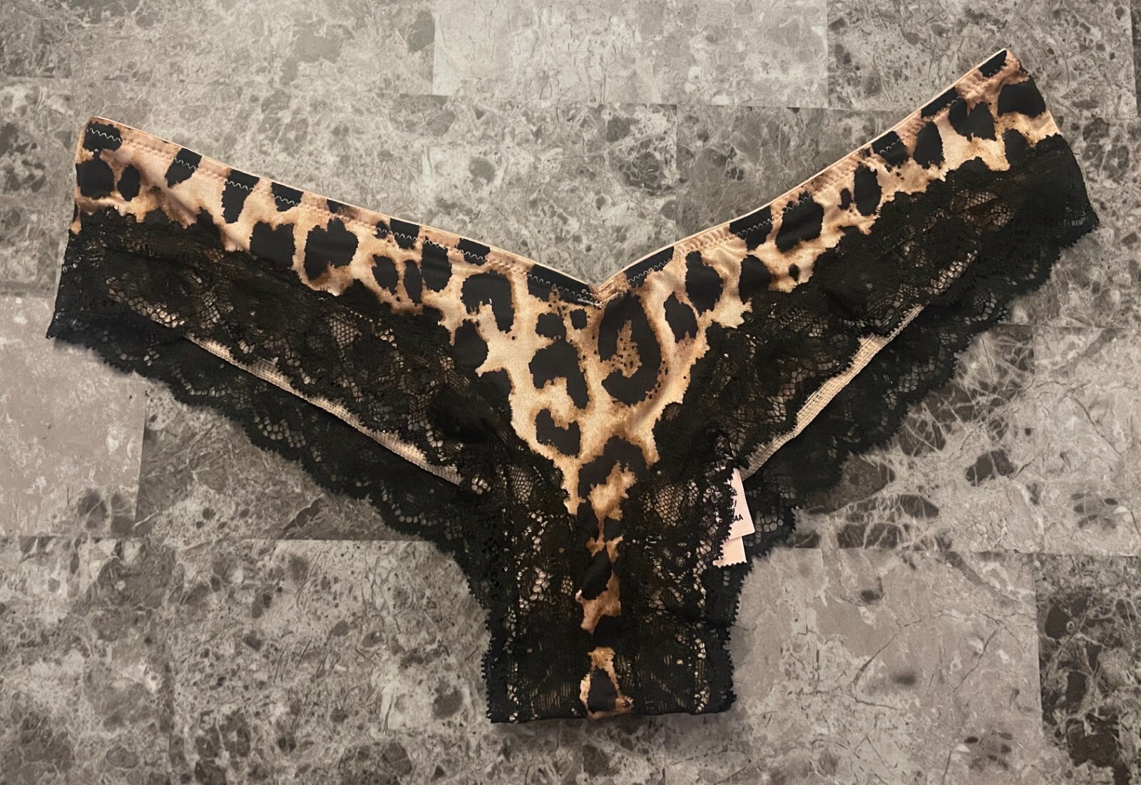 NWT VICTORIA’S SECRET LEOPARD SATIN SMOOTH LACE BOW HIGH LEG CHEEKY PANTIES