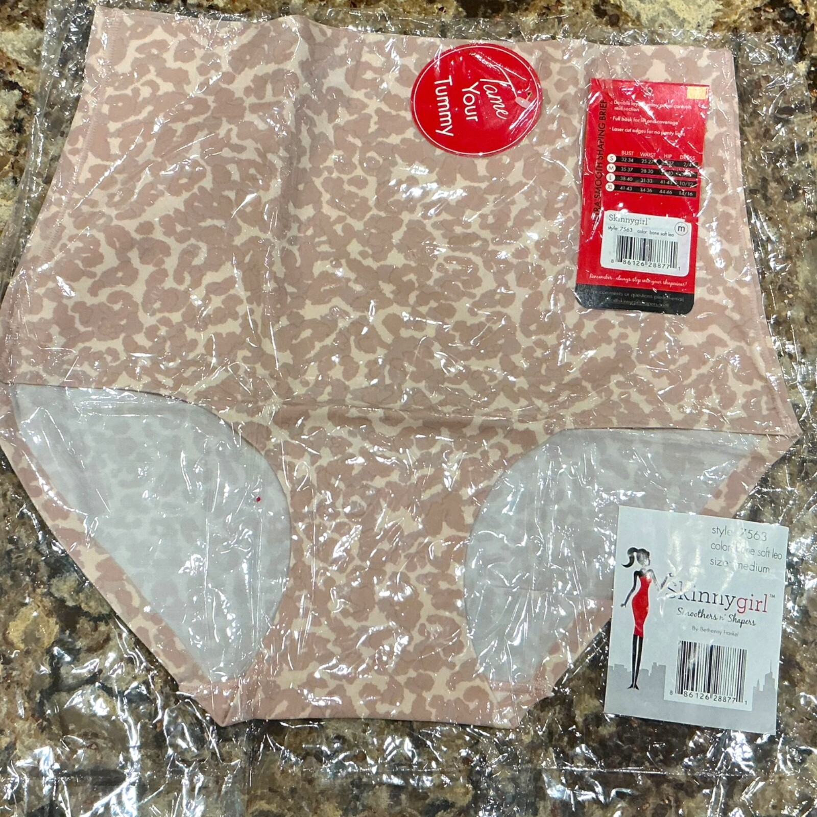 Skinny Girl Shaping Briefs Panties Size M 7563 NEW w/ bag tag $42.00 leopard
