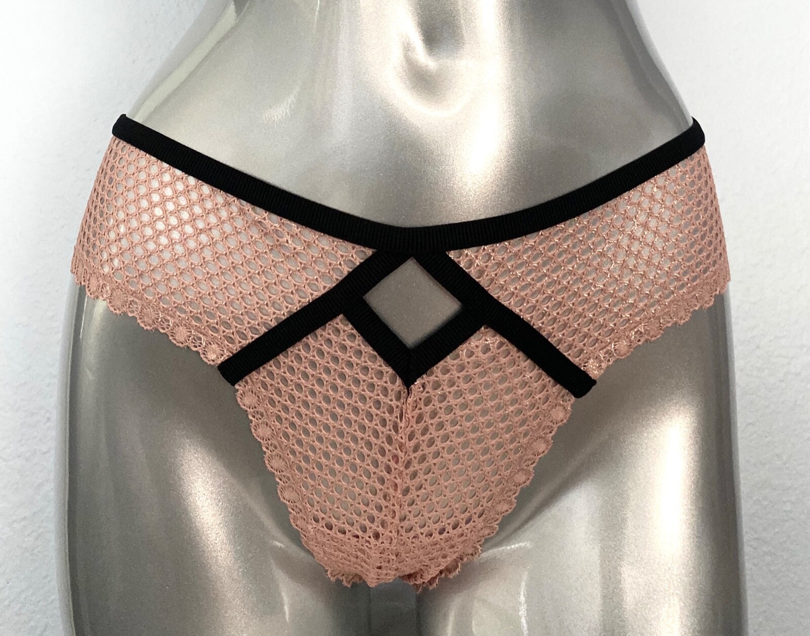 Victoria’s Secret Nwt Very Sexy Demure Pink Foil Fishnet Cut Out Tanga Panty M