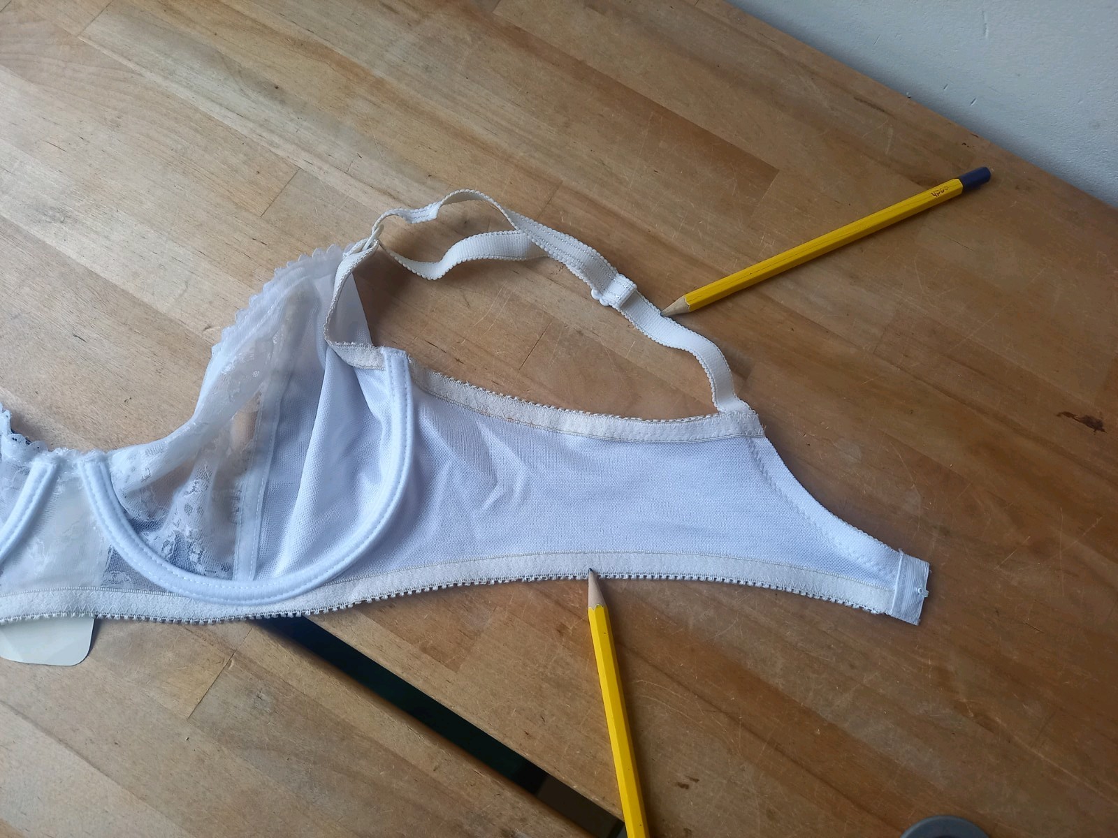 White Bra with Half Lace Cups Underwire Bra 34C BRAND NEW
