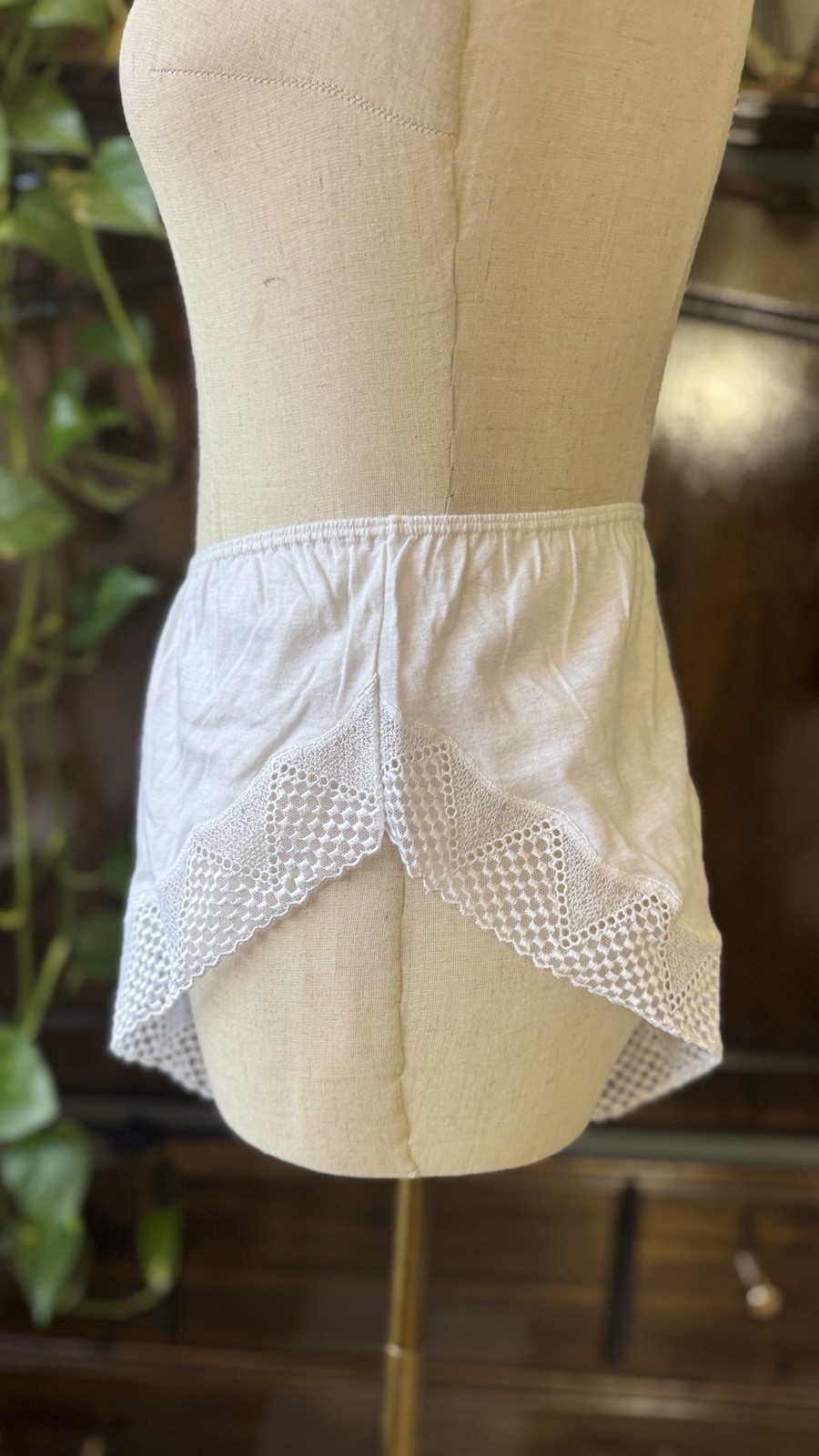 S La Furlana 3 White Hi Leg Brazilian Cotton Eyelet Lace Hot Short Panty VINTAGE