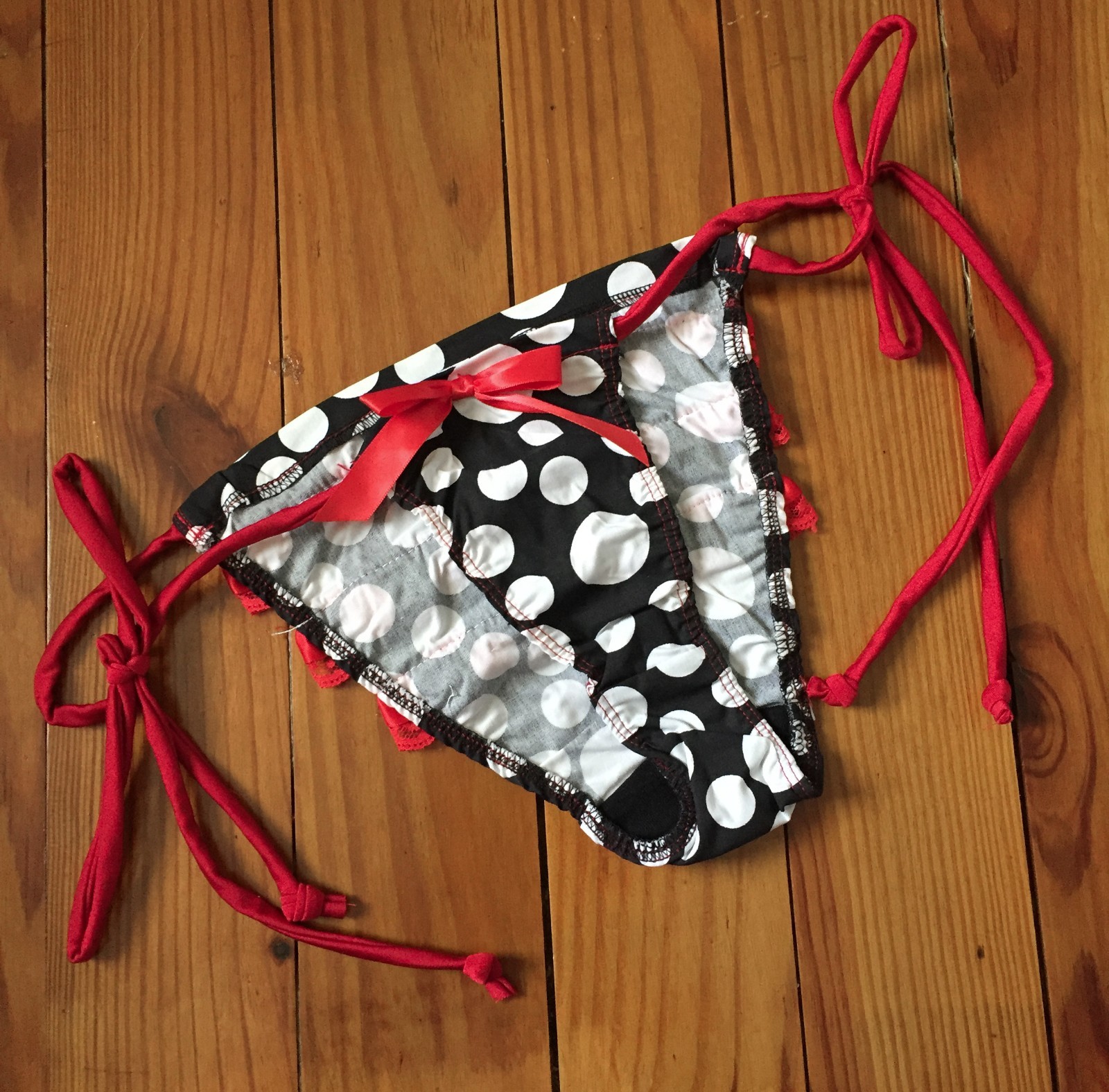 Lucky 13 Ruffle Panties bikini Black White Polka Dot Red Lace Pin Up burlesque