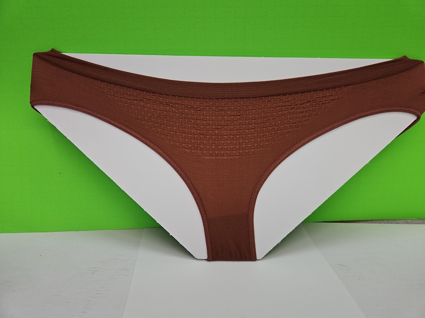 Women Panties Different brands, colors, and Patterns Size 2XL 3 pack. Read Below