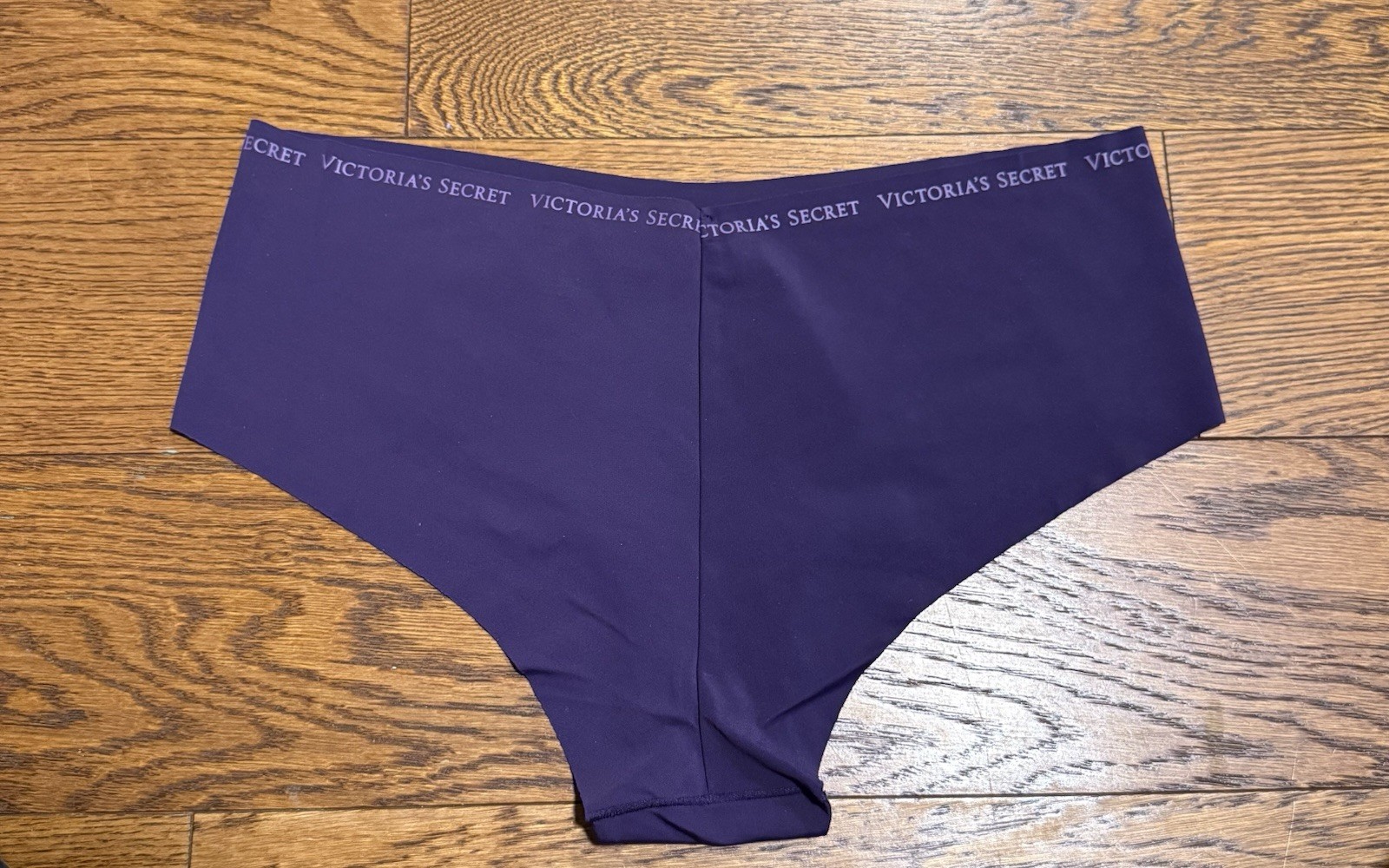 Victoria’s Secret Women’s No Show Cheeky Gothic Purple Panty Size XL NWT