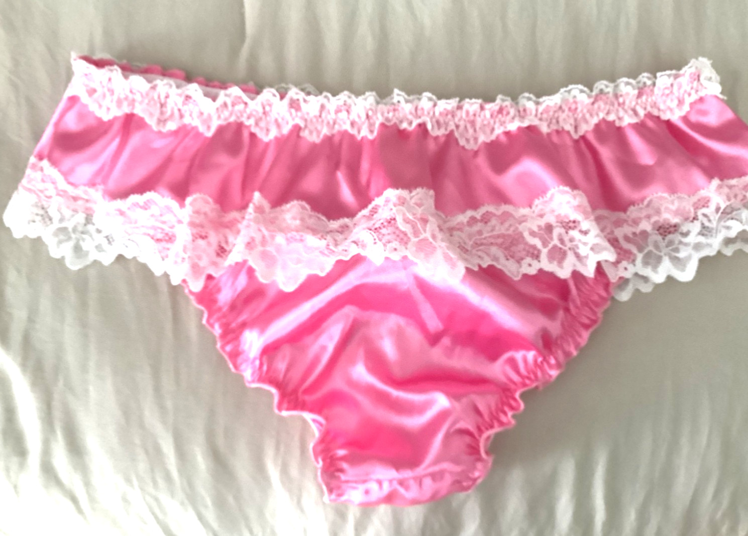 Frilly Ruffle Panties size L 2 pair