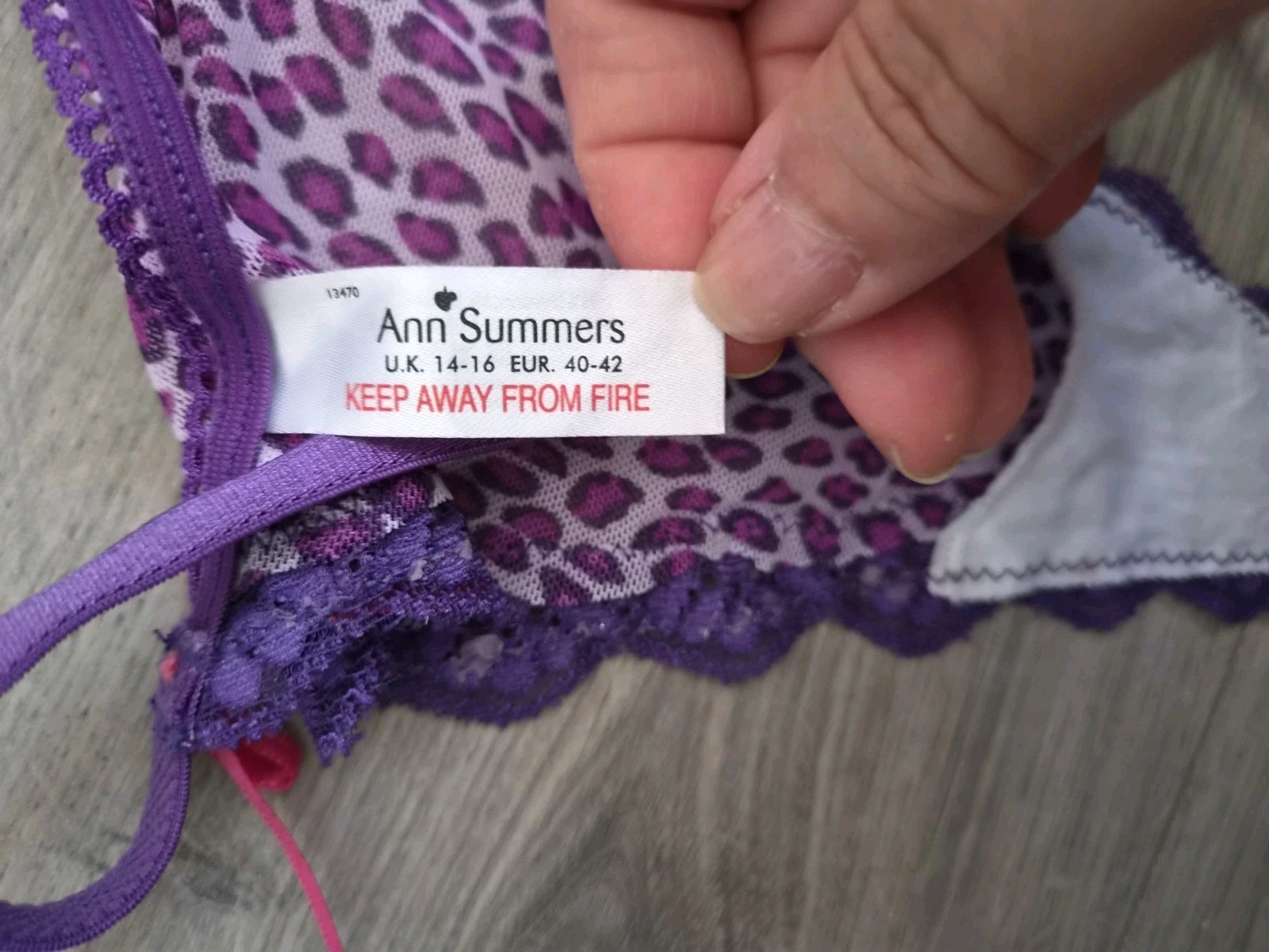 BNWOT Vintage Ann Summers Purple Leopard Print Lace Trim G String Thong Sz 10-14