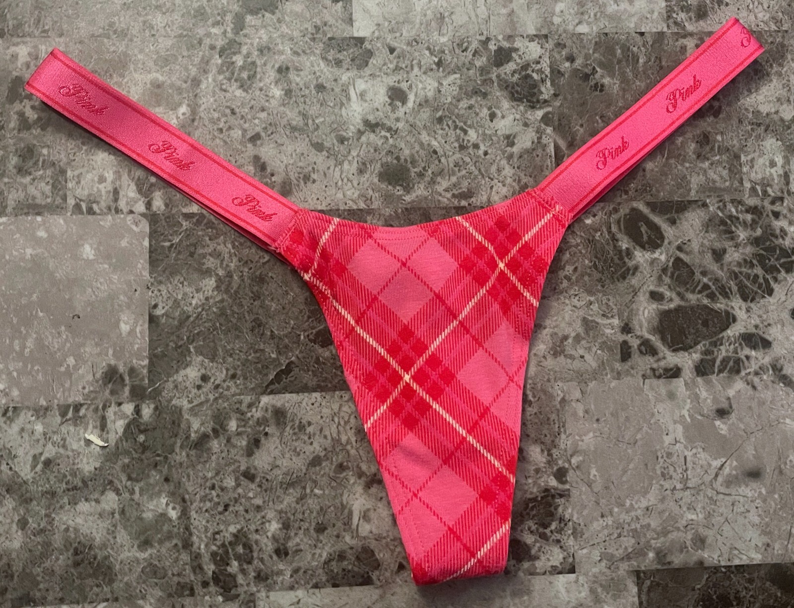NWT VICTORIA’S SECRET PINK RED PLAID MICRO TINY LOGO SIDE STRAPS THONG PANTIES
