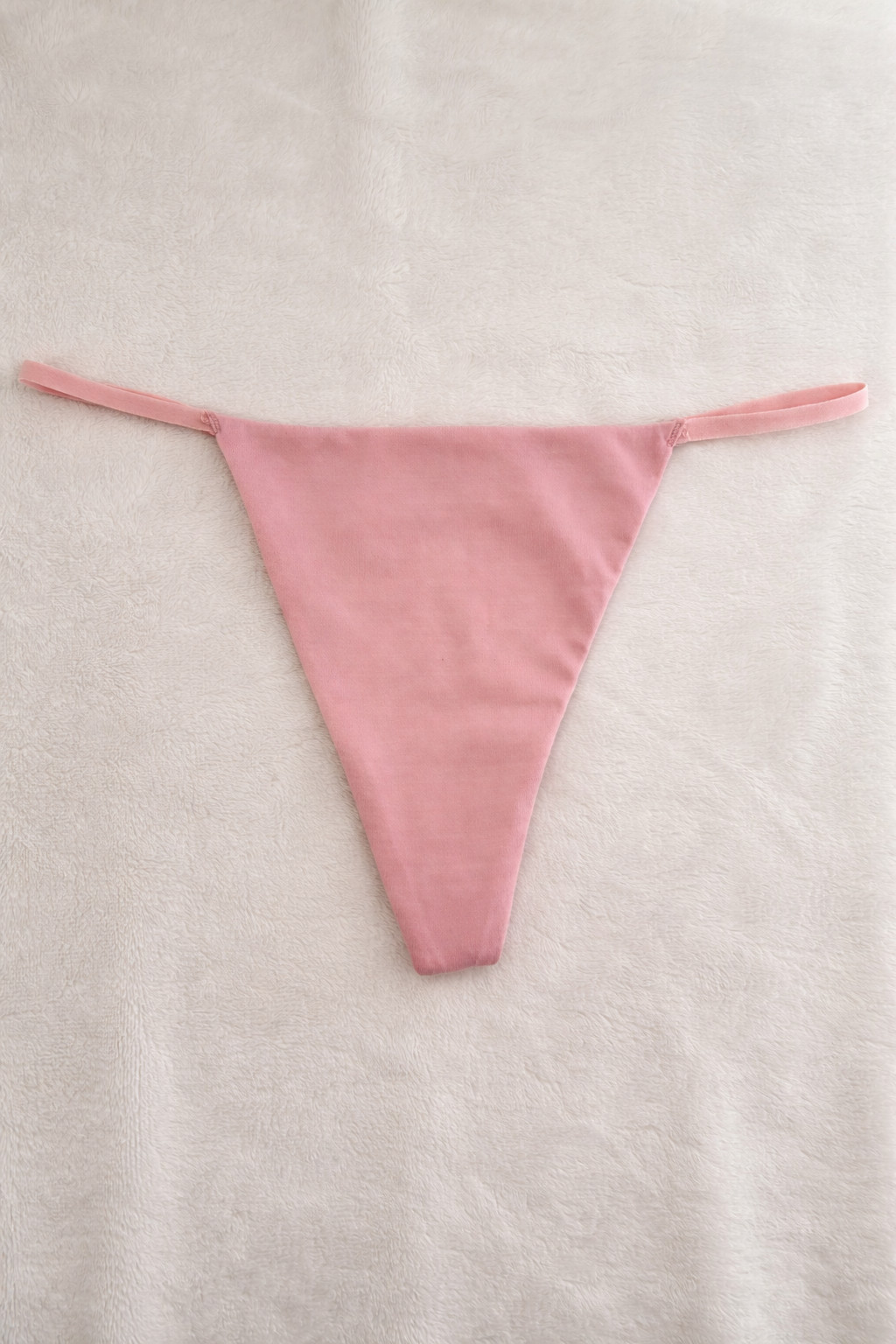 Vintage 2008 Victoria’s Secret Pink Satin V-String Thong Panties NWT Y2K Small