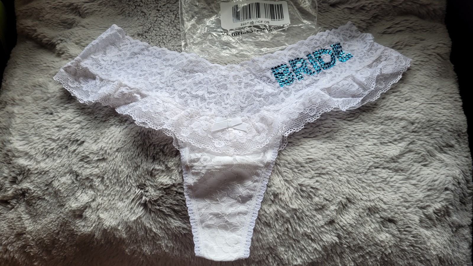 NIP Vtg Victoria’s Secret “BRIDE” White Lace Thong Rhinestone O/S Sexy Panties