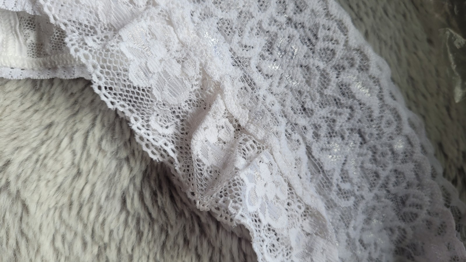 NIP Vtg Victoria’s Secret “BRIDE” White Lace Thong Rhinestone O/S Sexy Panties