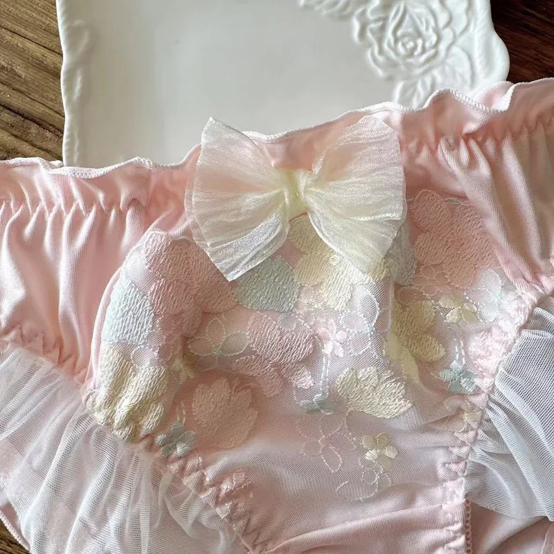 Embroidered Lace Briefs Mid Rise Bow Smooth Breathable Panties Women Soft