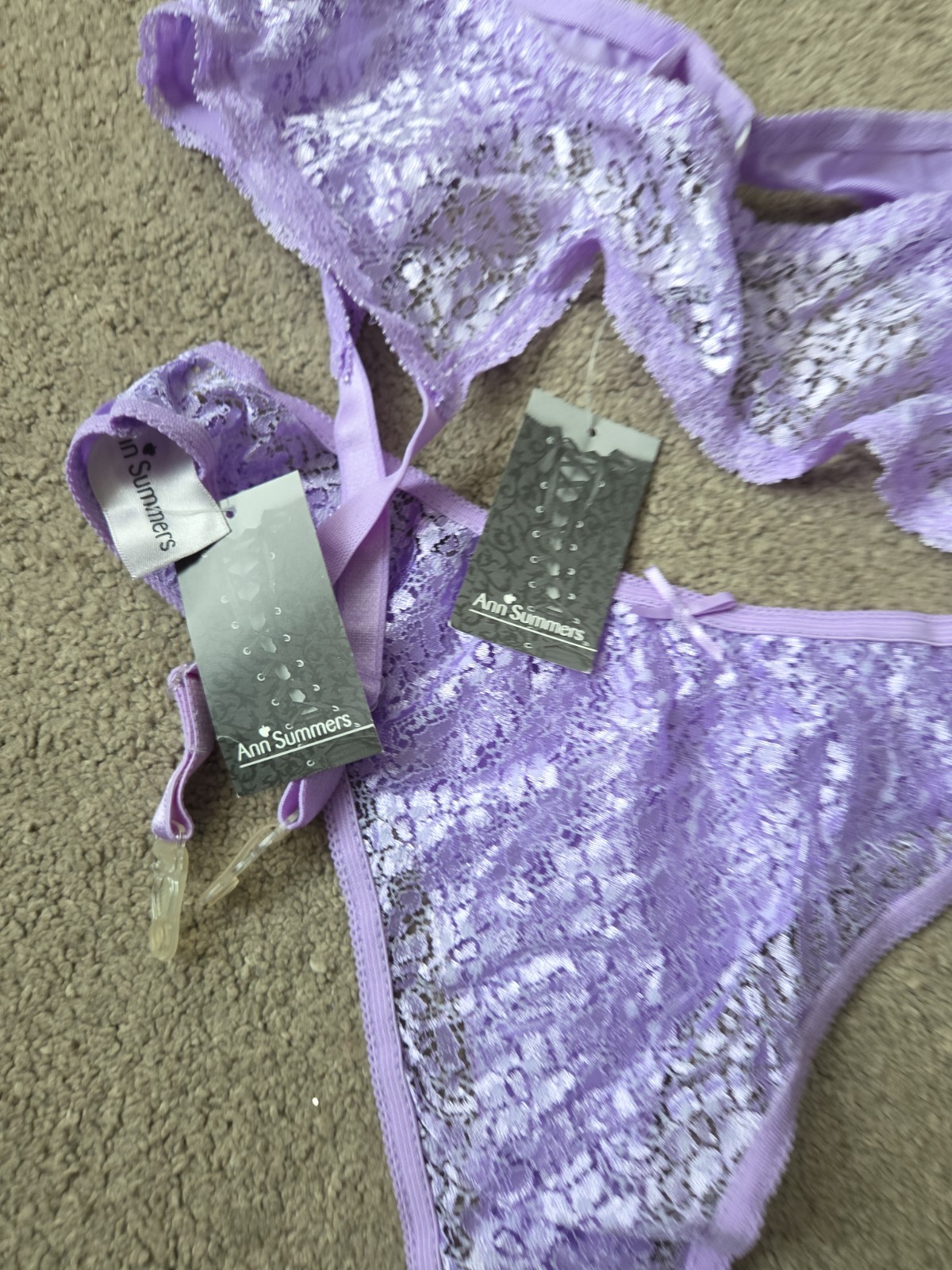 Ann Summers- Lilac – Thong -& Surpenders Size 14/16 – New With Tags