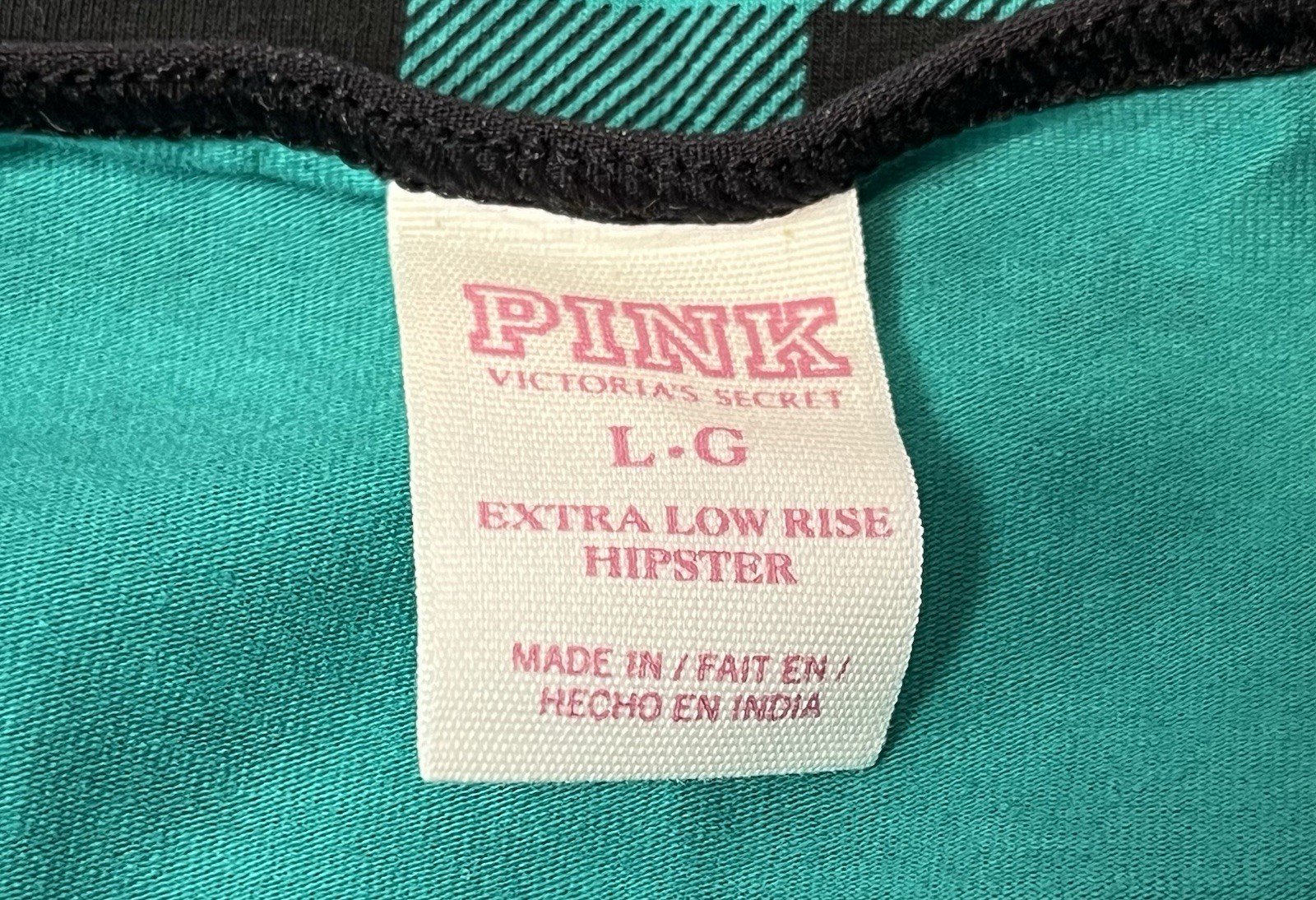 Victoria’s Secret PINK Extra Low Rise Hipster Size LARGE Buffalo Check Dog
