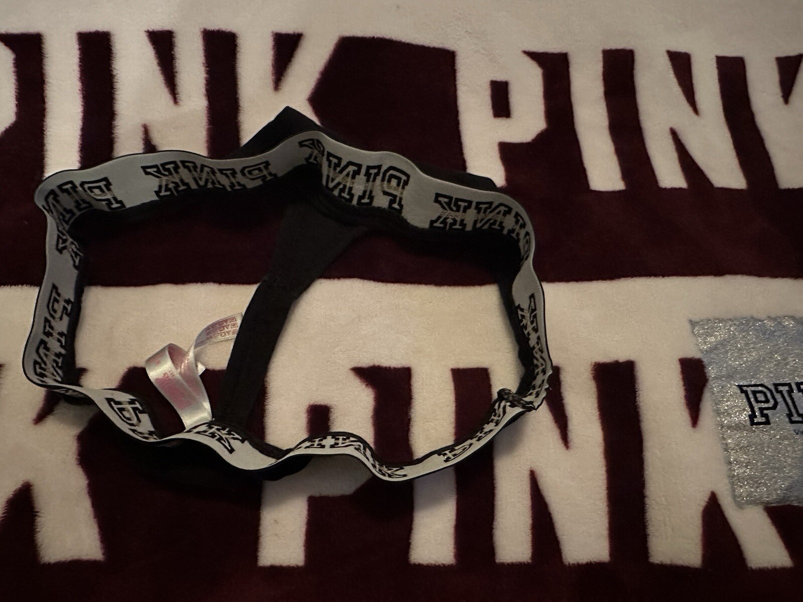 TRUE VINTAGE VICTORIA SECRET PINK LOGO THICK GLITTER WAISTBAND THONG M BLACK