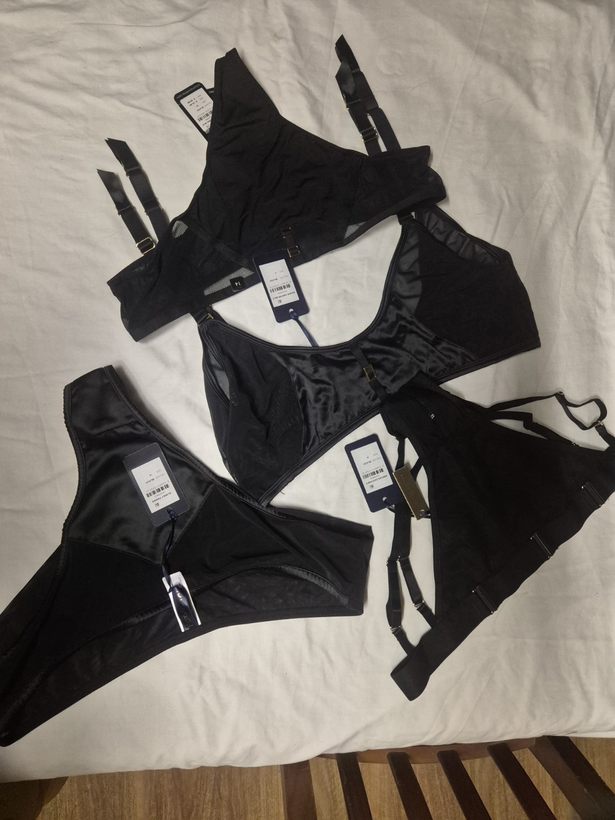 City Chic Xs Garter Set Plus Size 14 Assortment