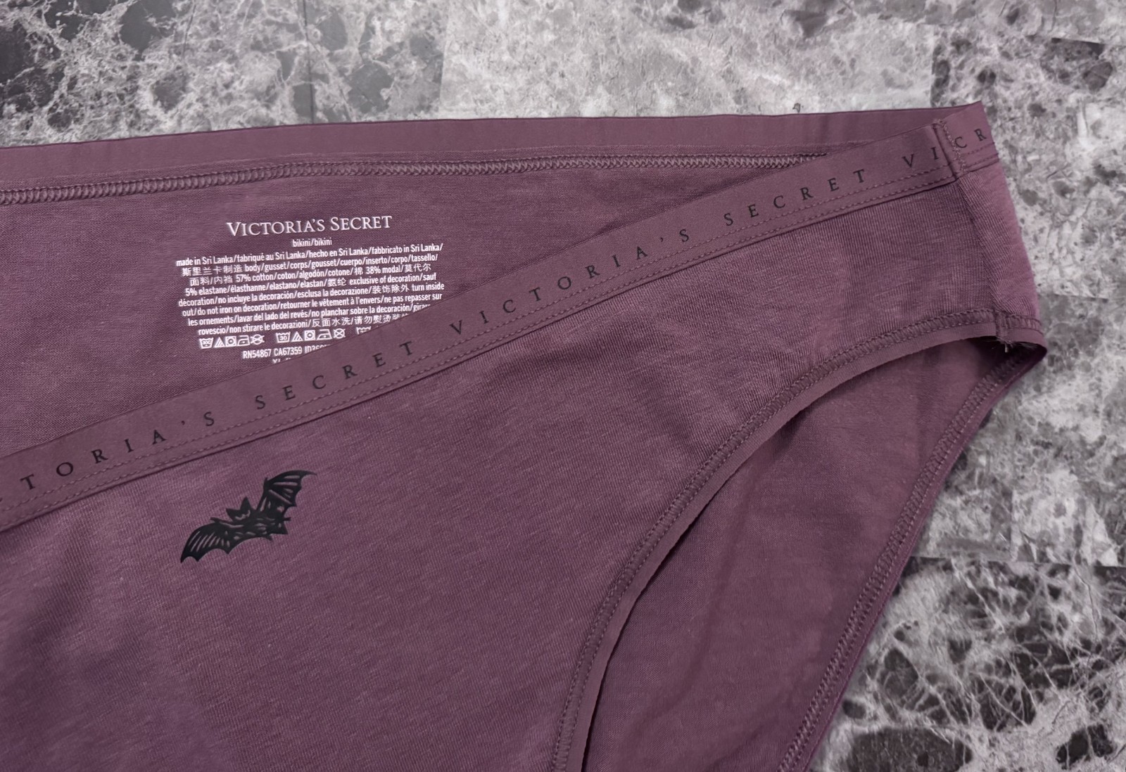 VICTORIA’S SECRET XL PURPLE HALLOWEEN BATS LIGHTWEIGHT WAISTBAND BIKINI PANTIES