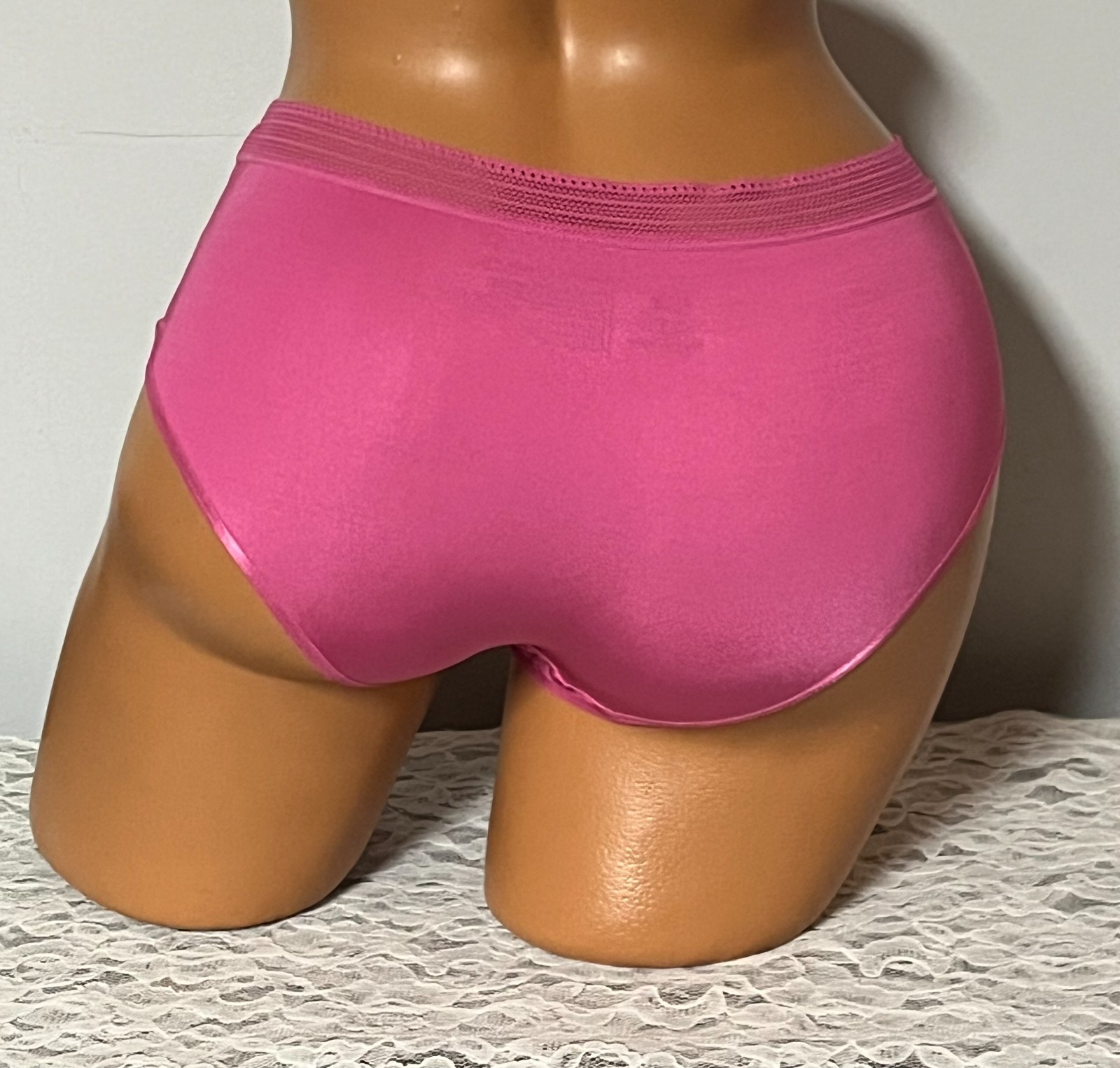 Secret Treasures Hot Pink Hipster Panties Soft Stretch Lace Size Large