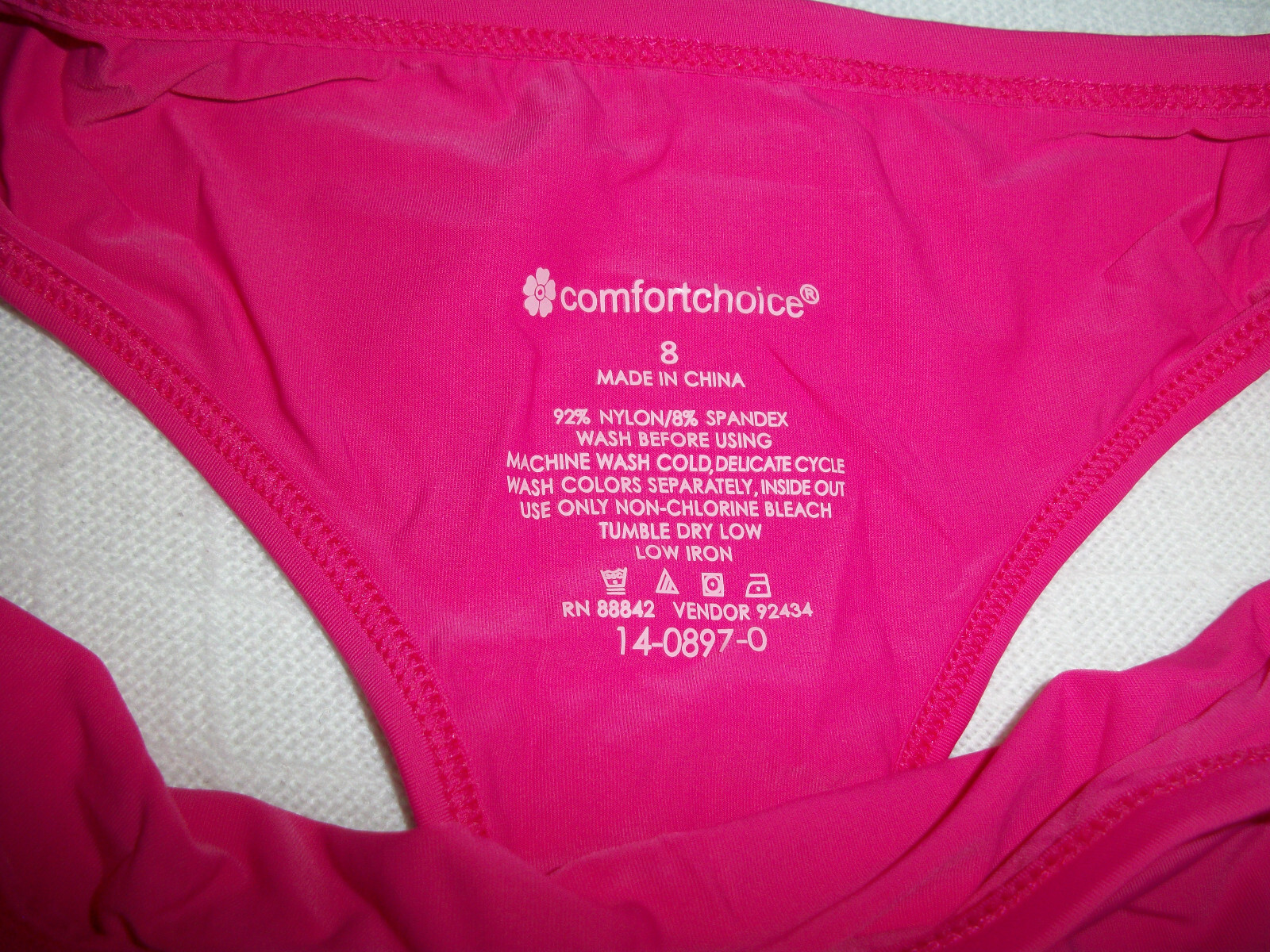 COMFORT CHOICE LADIES THONG BRIEF PANTY SIZE 8 X-LARGE RASPBERRY RED COLOR NWOT