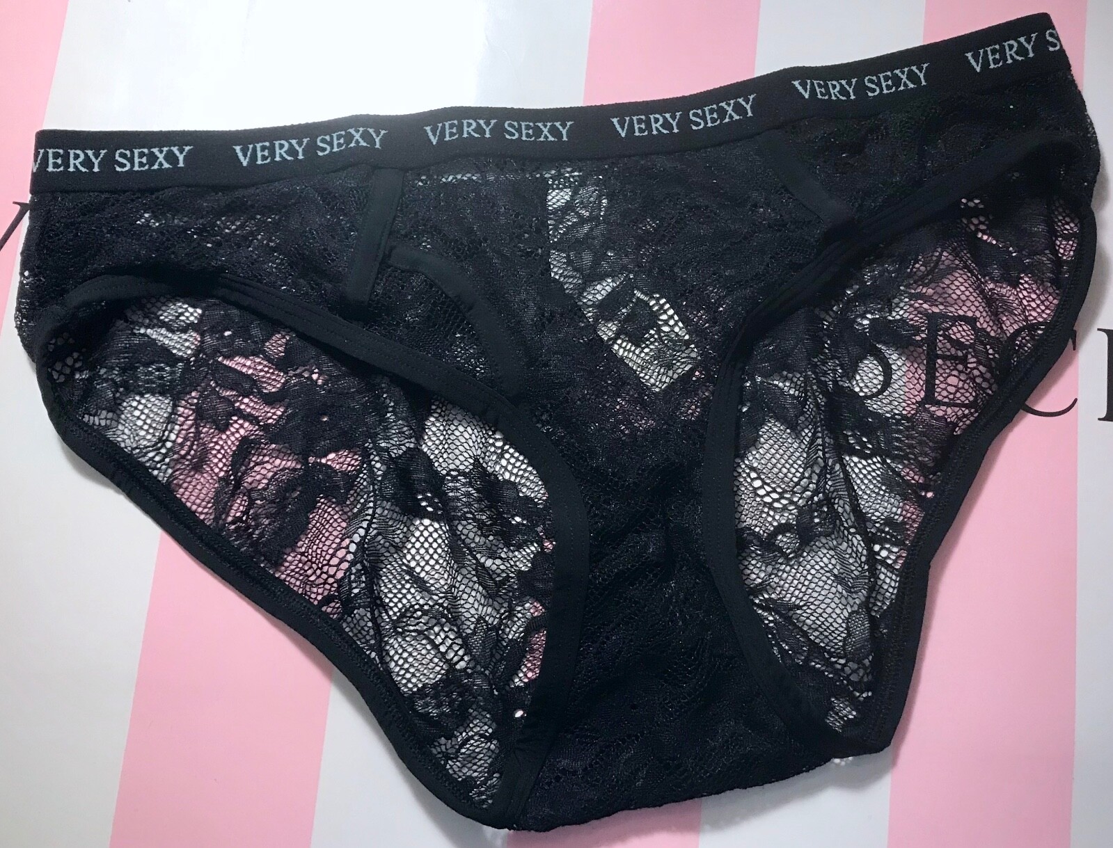 NWT VICTORIA’S SECRET VERY SEXY SMALL BLACK FLORAL VINTAGE RARE BIKINI PANTIES