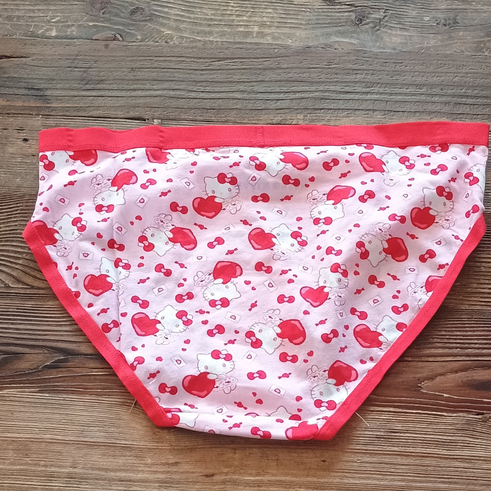 Sanrio Hello Kitty women’s Underwear M (8-10) Pink Red White
