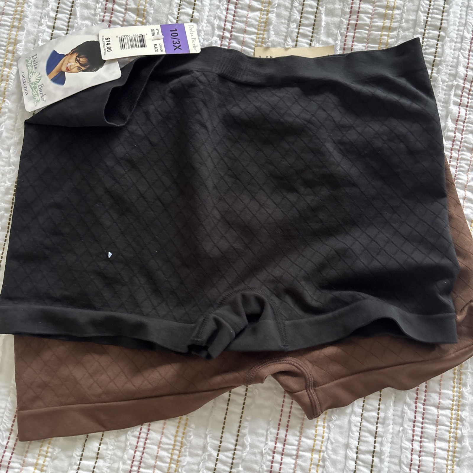 2 VTG NWT Delta Burke Boyshort Panties Mocha and Black 10 3X Tag-less Seam-less