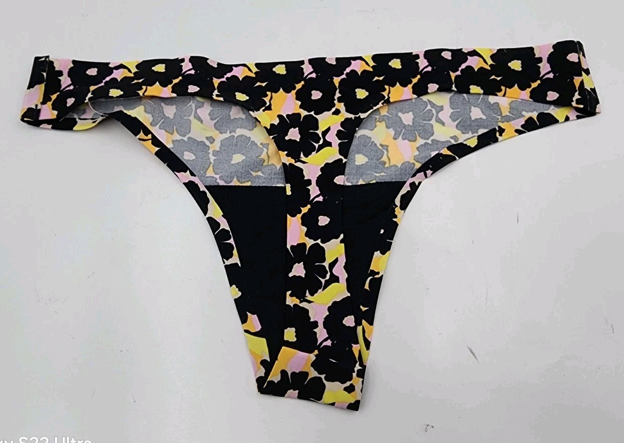 Set Of 2 Cheek Boss Women’s Size Medium Multicolored Underwear Pantie Thongs