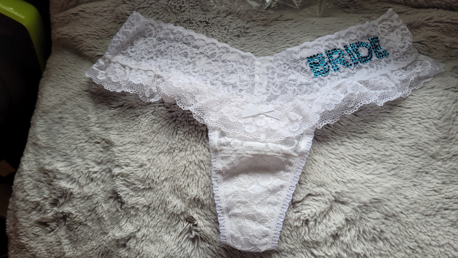 NIP Vtg Victoria’s Secret “BRIDE” White Lace Thong Rhinestone O/S Sexy Panties