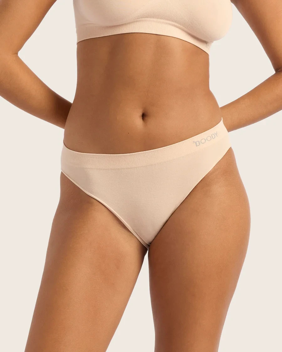 Boody Classic Bikini In Bamboo Seamfree Fabric Underwear in Shell Size M