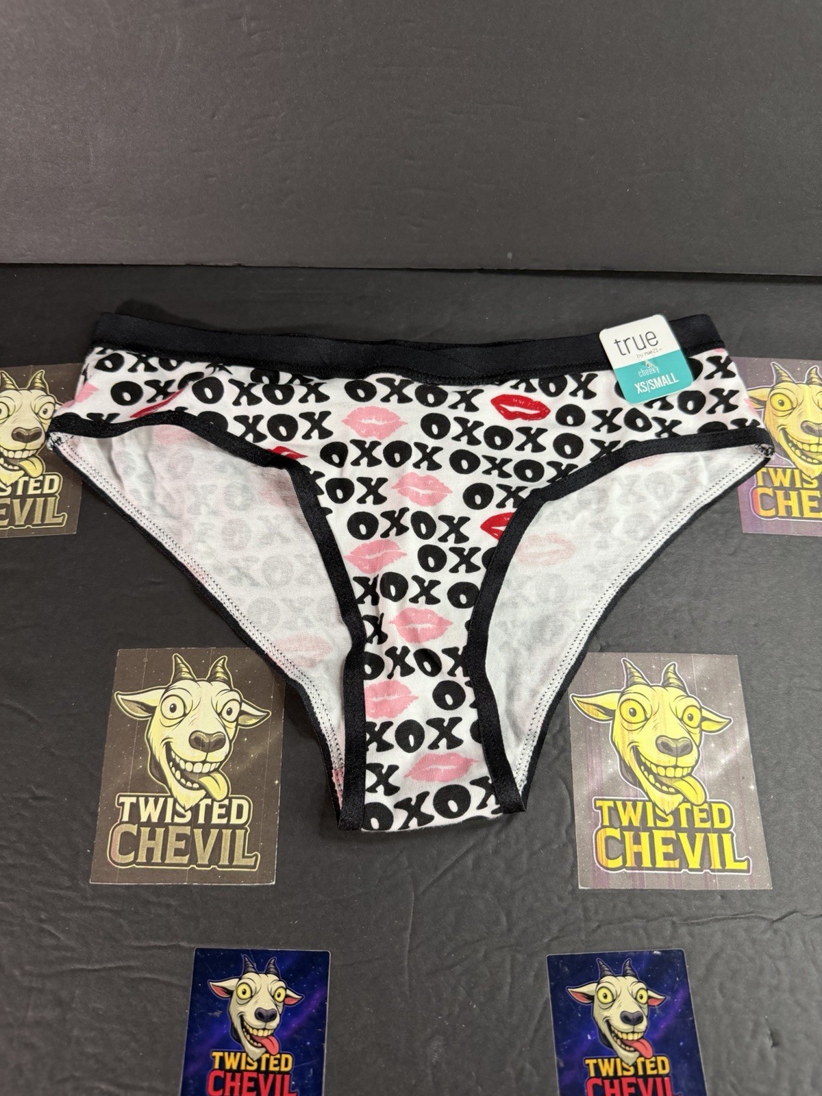 True Rue21 XS/Small Women Cheeky Panties XOXO KISS Kisses Flirty Sexy Cute Fun