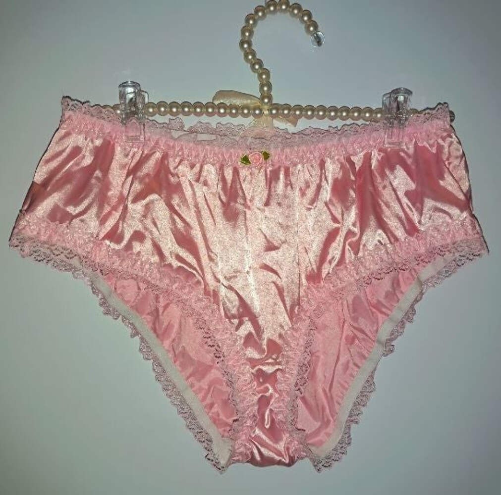 Baby pink Satin Frilly Knickers Lace Trim Vintage Style panties size 2XL 20-22
