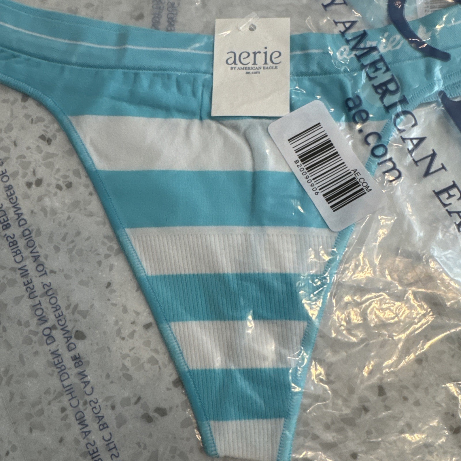 Sexy Women’s Rare Aerie Low-Rise Teal & White Striped Ribbed Thong – Small