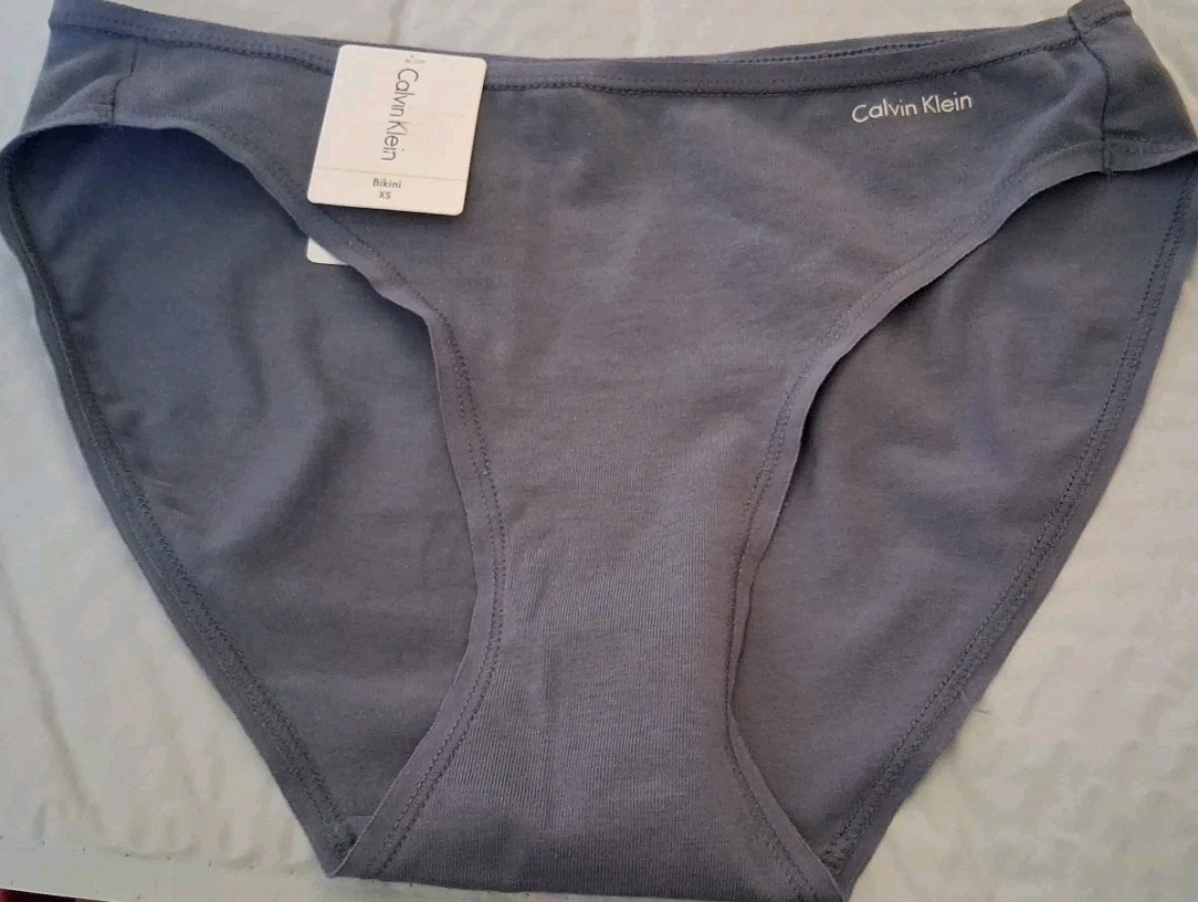 Calvin Klein Women’s Bikini QD3644 XS 421
